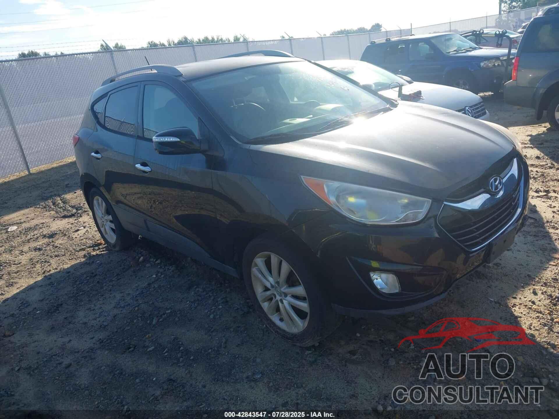 HYUNDAI TUCSON 2011 - KM8JU3AC0BU295417