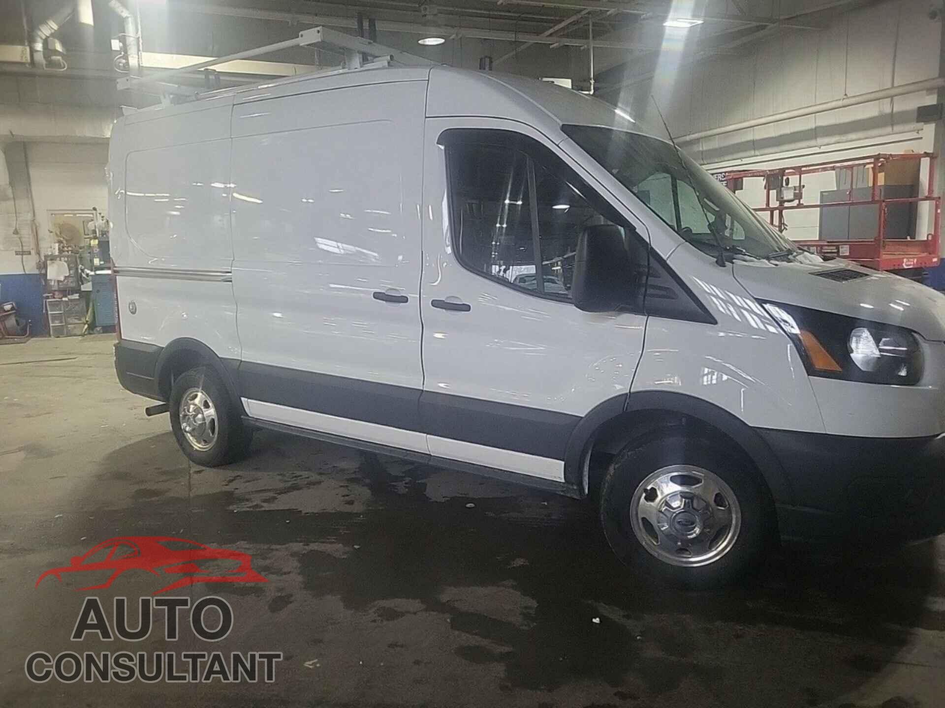 FORD TRANSIT 2021 - 1FTBR2CG0MKB03044