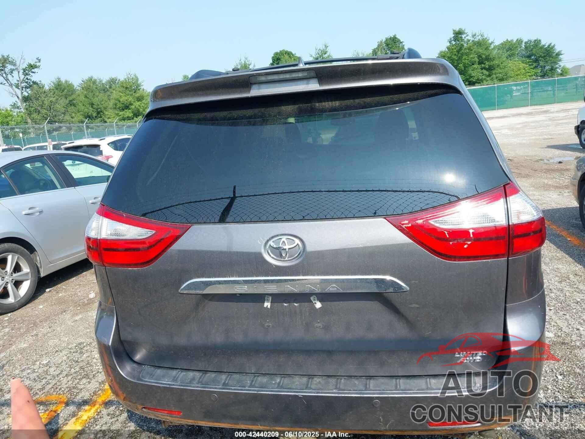 TOYOTA SIENNA 2017 - 5TDDZ3DC9HS183372
