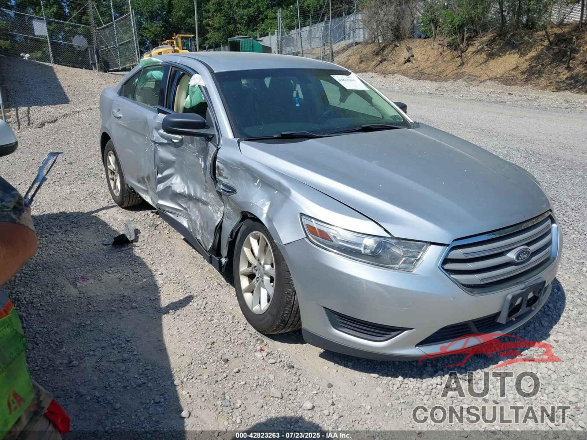 FORD TAURUS 2013 - 1FAHP2D83DG204367