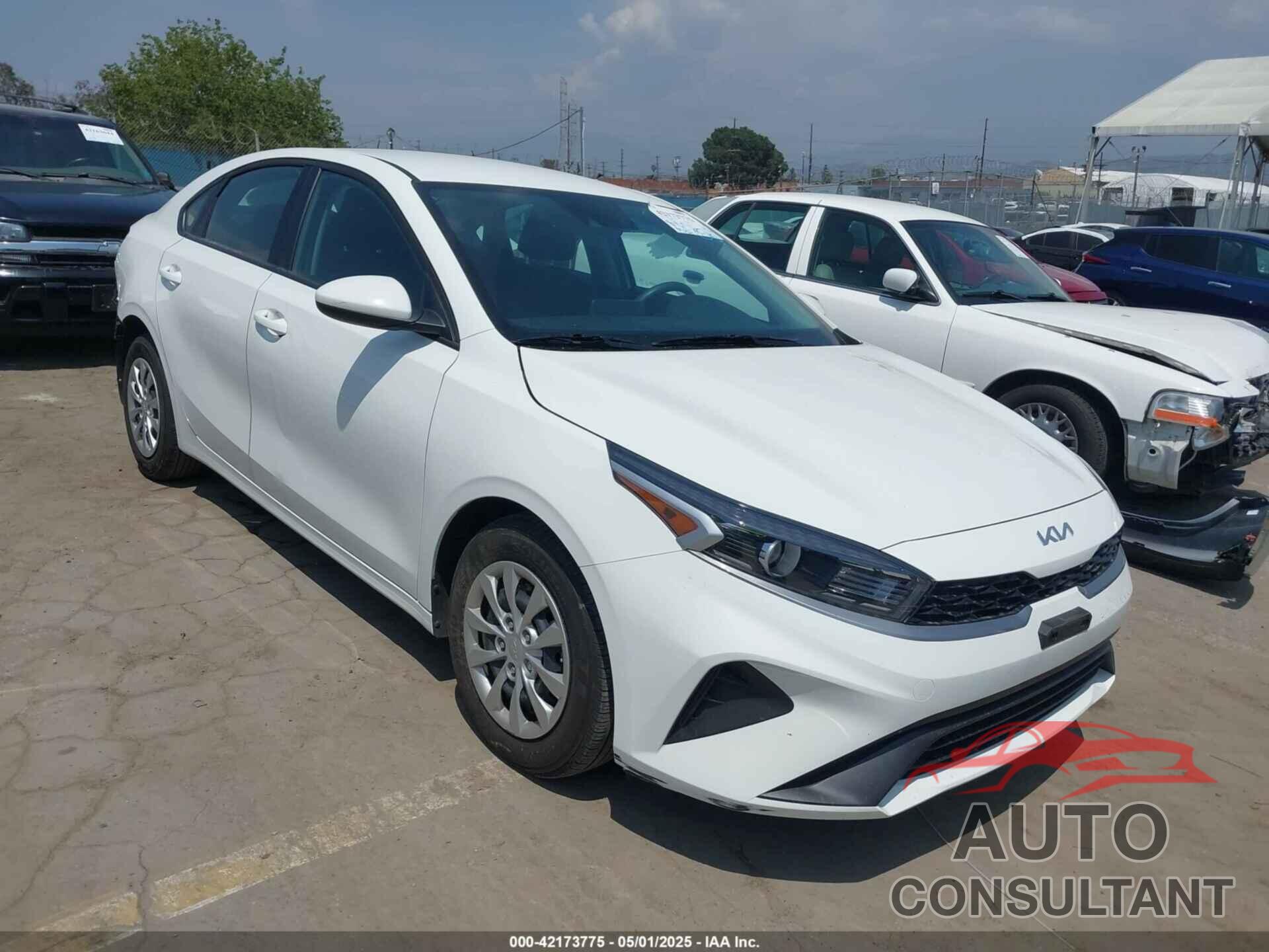 KIA FORTE 2023 - 3KPF24AD2PE642816