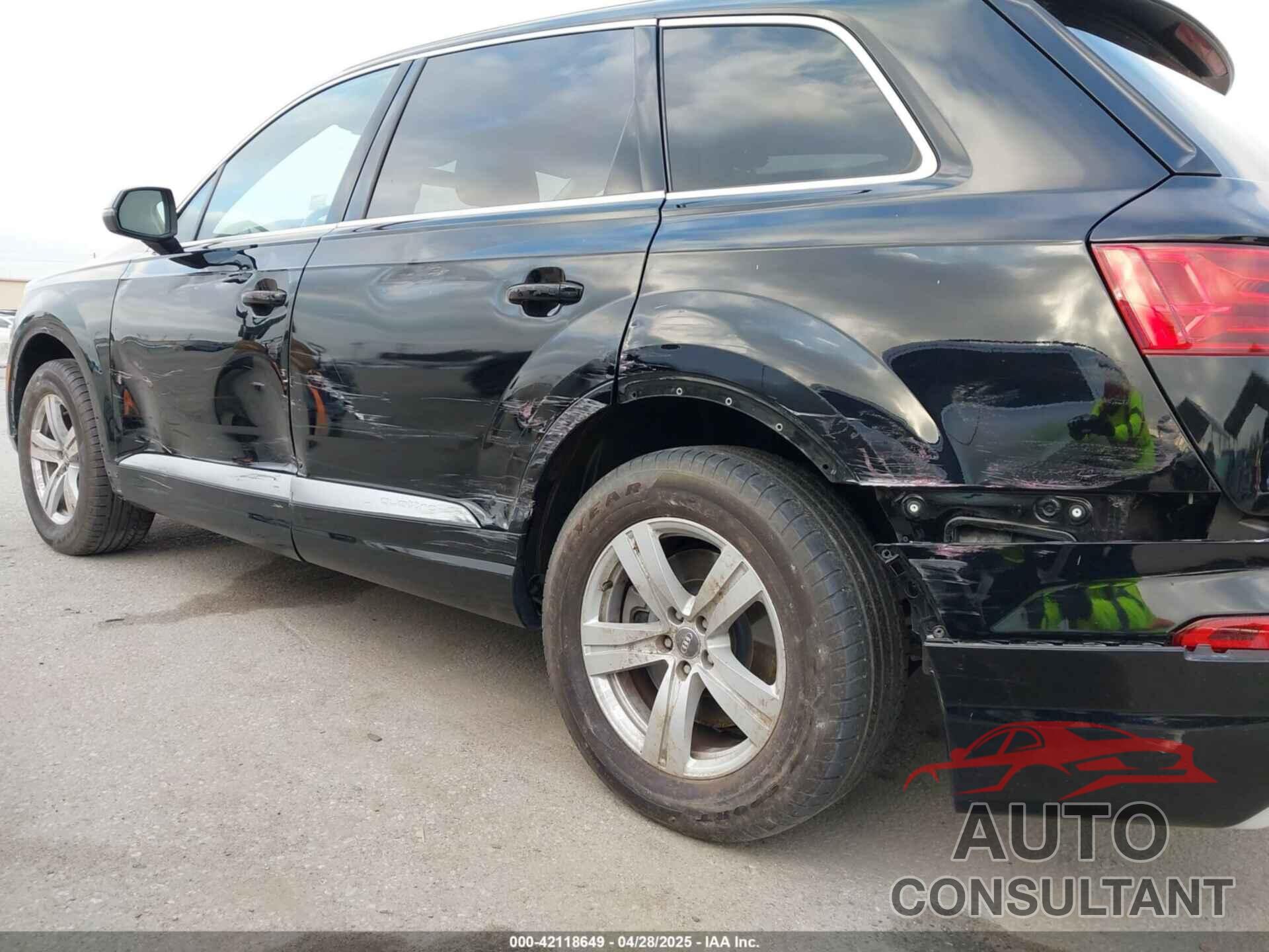 AUDI Q7 2019 - WA1AHAF73KD022295