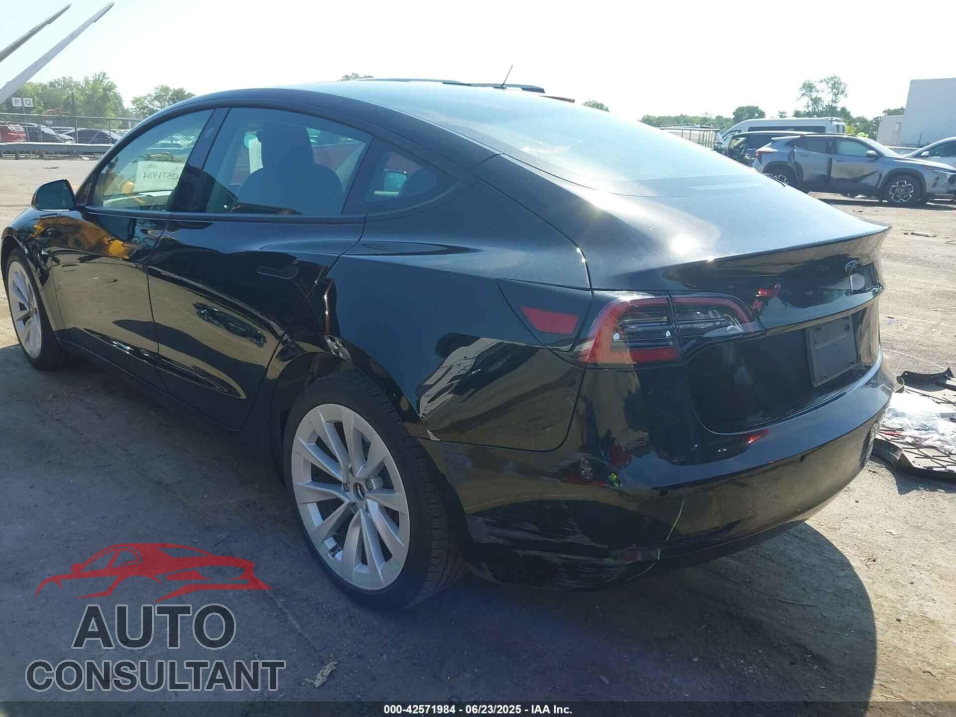 TESLA MODEL 3 2021 - 5YJ3E1EA3MF977601
