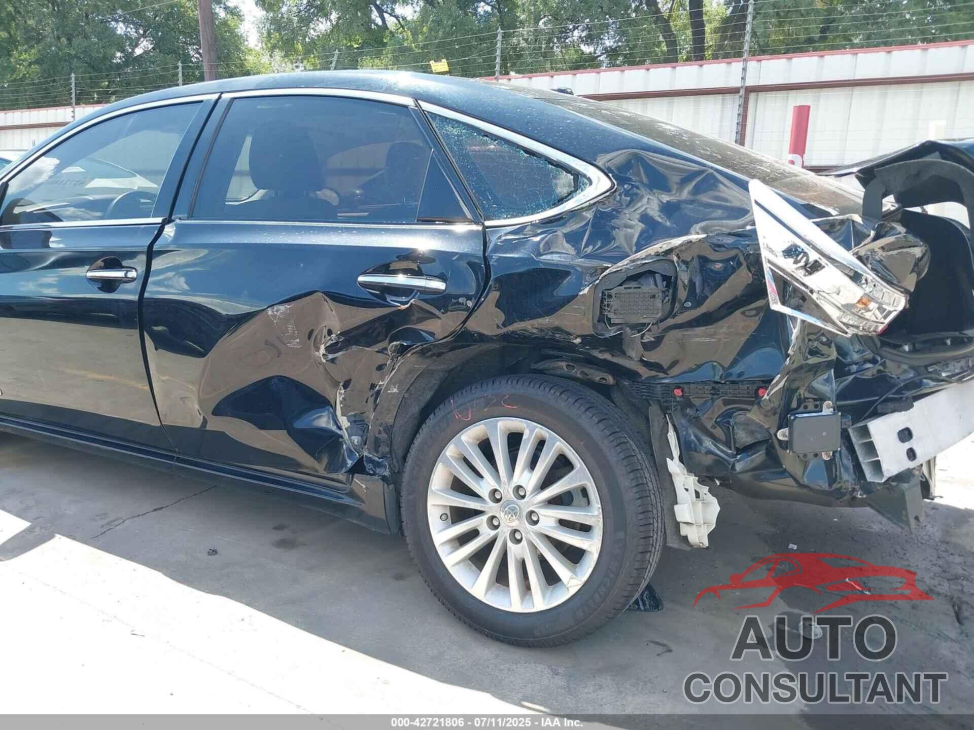 TOYOTA AVALON HYBRID 2013 - 4T1BD1EB8DU004871