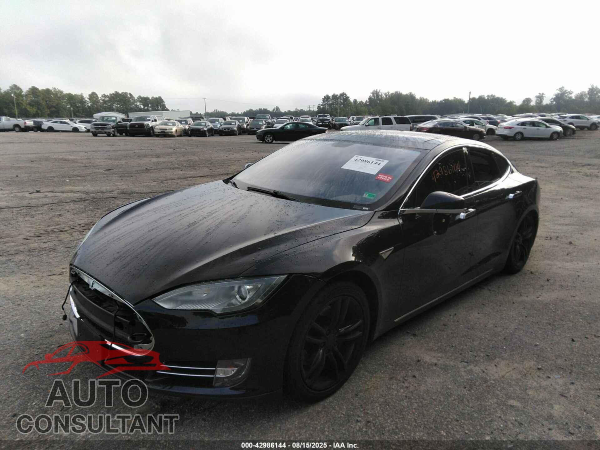 TESLA MODEL S 2013 - 5YJSA1CN6DFP26150