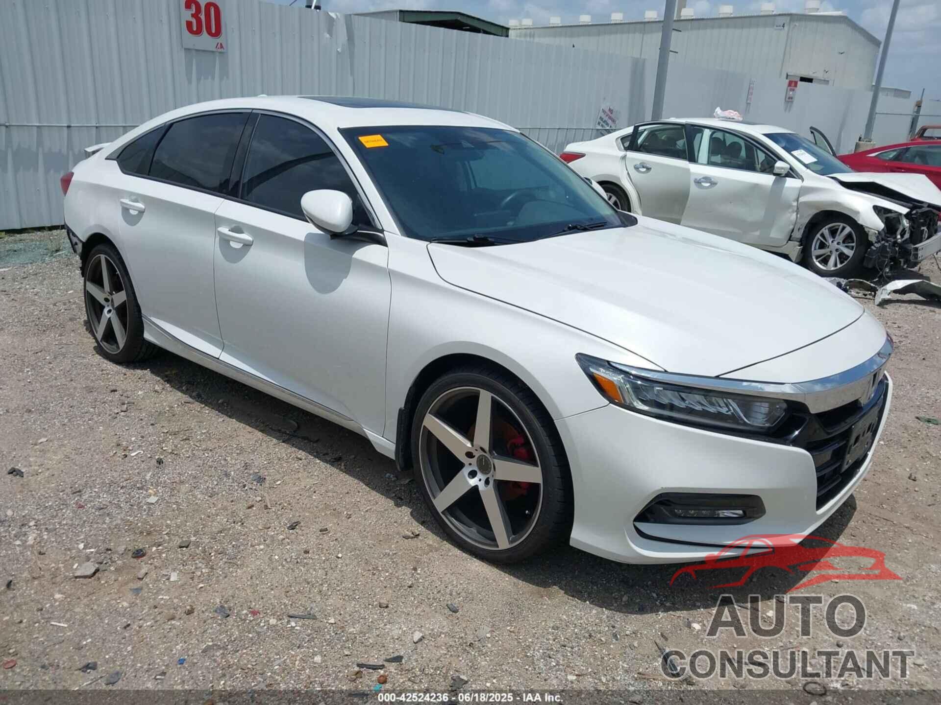 HONDA ACCORD 2018 - 1HGCV1F50JA178348