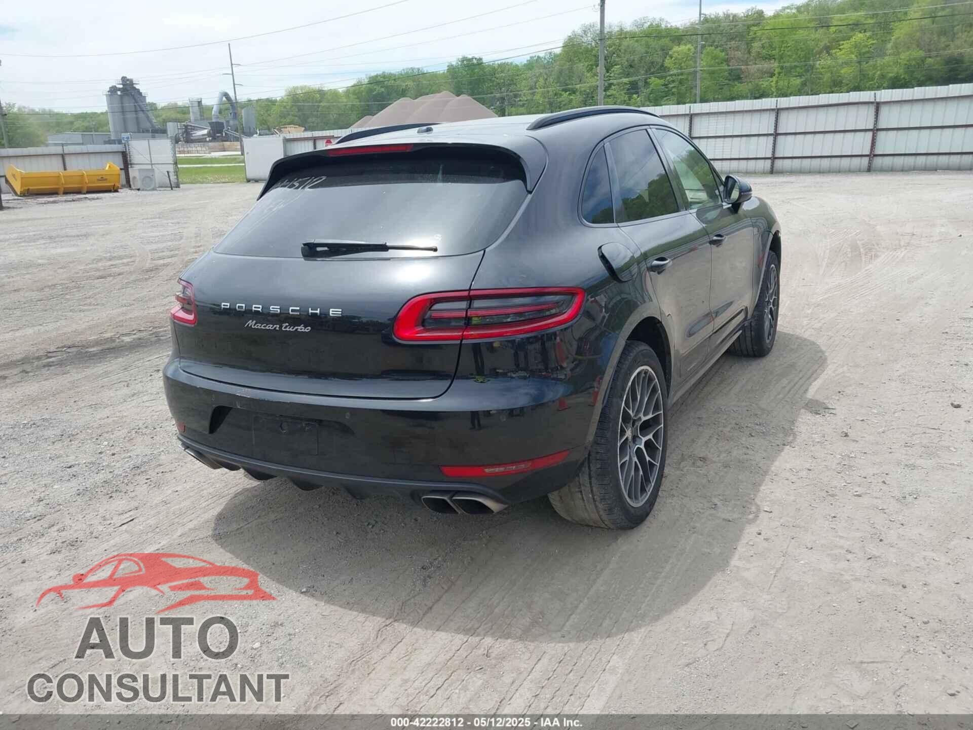 PORSCHE MACAN 2016 - WP1AF2A53GLB90750