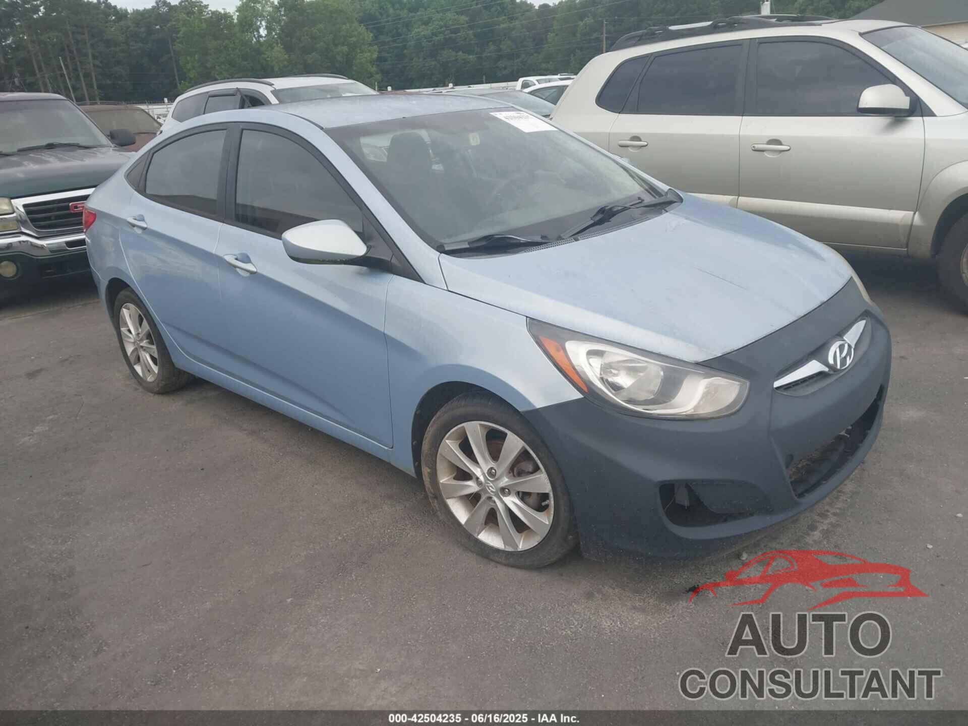HYUNDAI ACCENT 2013 - KMHCU4AE8DU583303