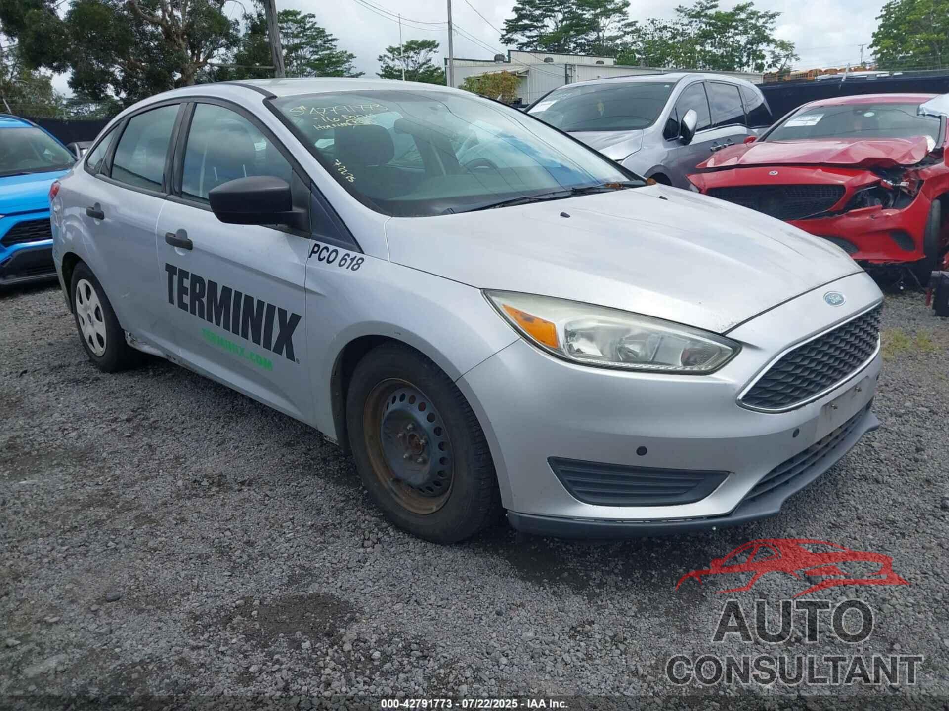 FORD FOCUS 2016 - 1FADP3E23GL322395