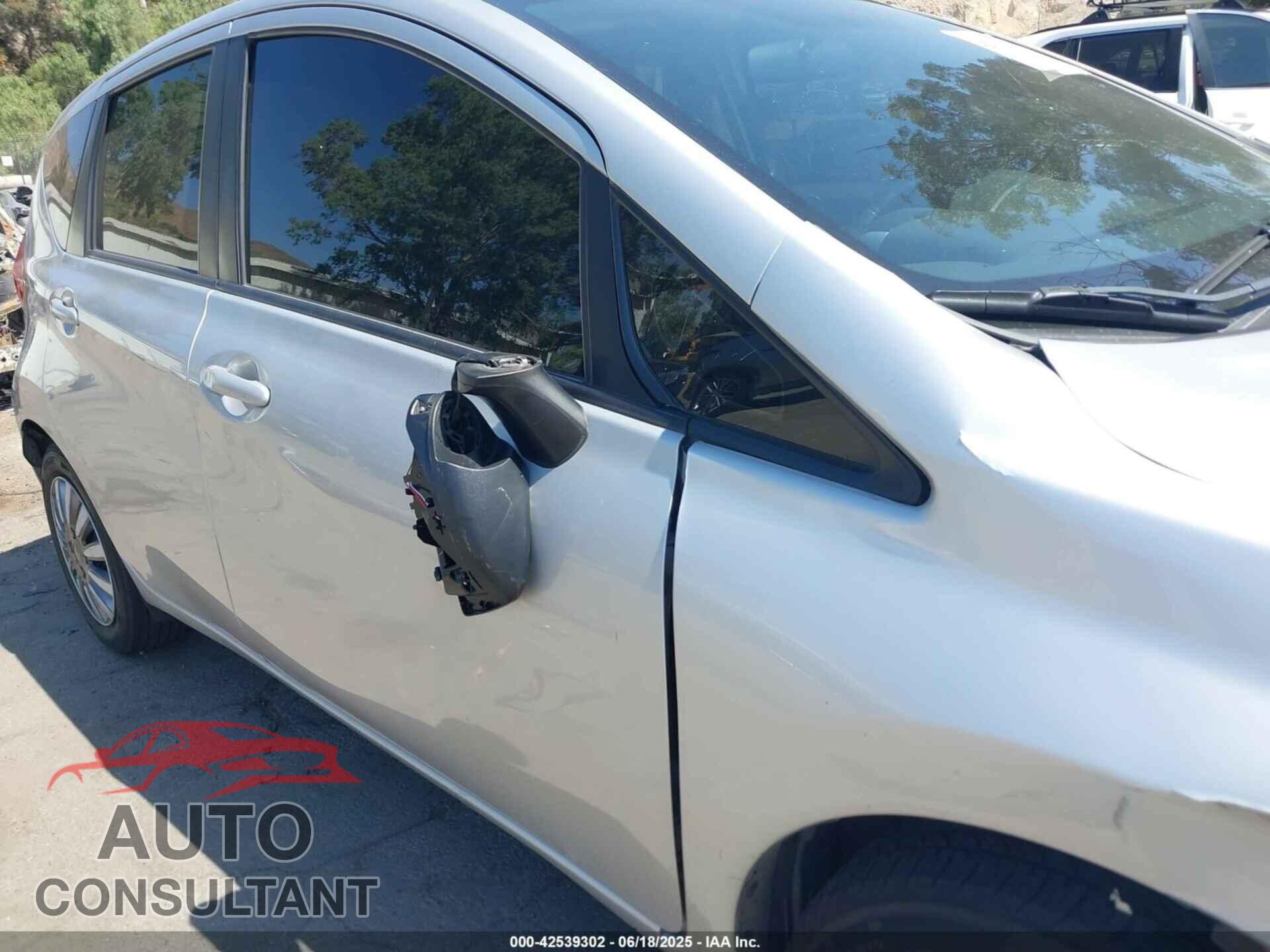 NISSAN VERSA NOTE 2016 - 3N1CE2CP2GL359482