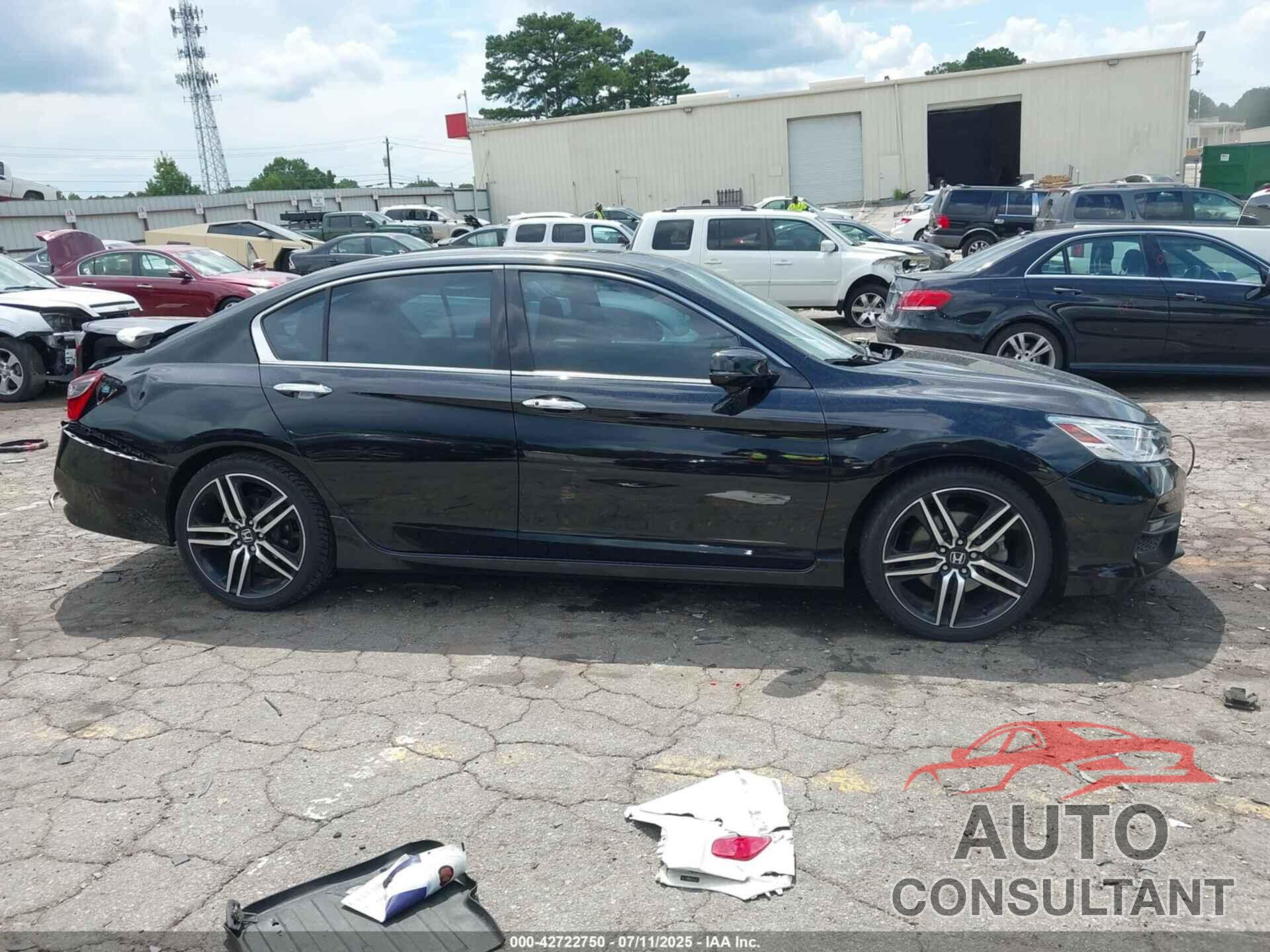 HONDA ACCORD 2017 - 1HGCR3F92HA005007