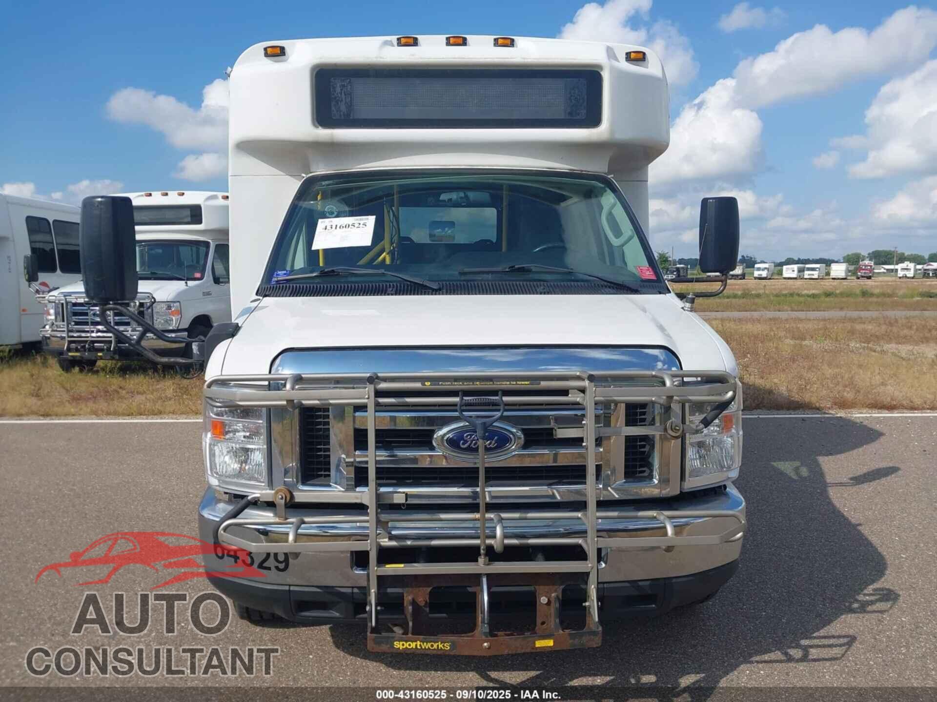 FORD E-450 CUTAWAY 2017 - 1FDFE4FS9HDC77726