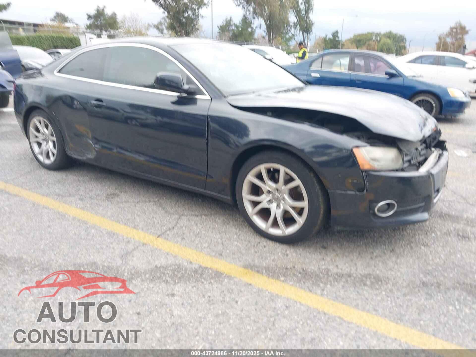 AUDI A5 2012 - WAULFAFR2CA044357