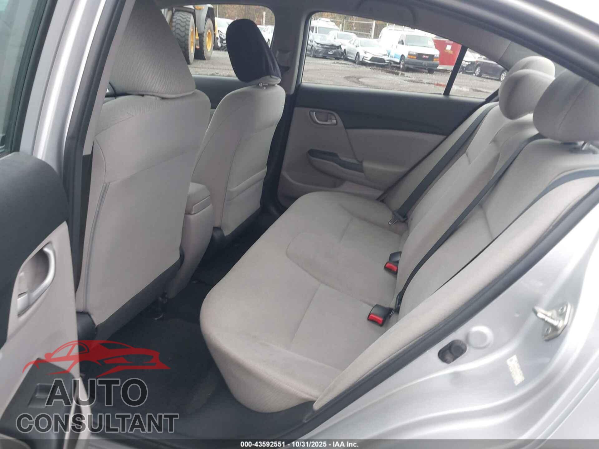HONDA CIVIC 2013 - 2HGFB2F57DH595905