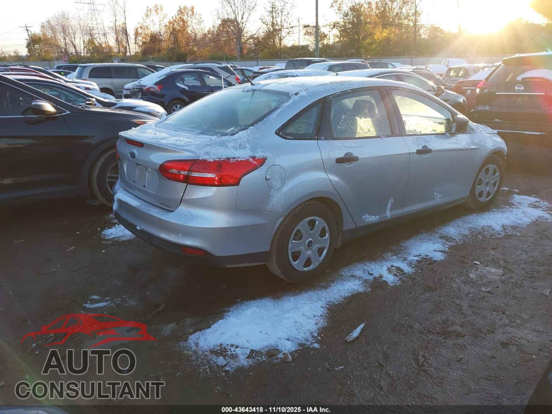 FORD FOCUS 2016 - 1FADP3E23GL403767