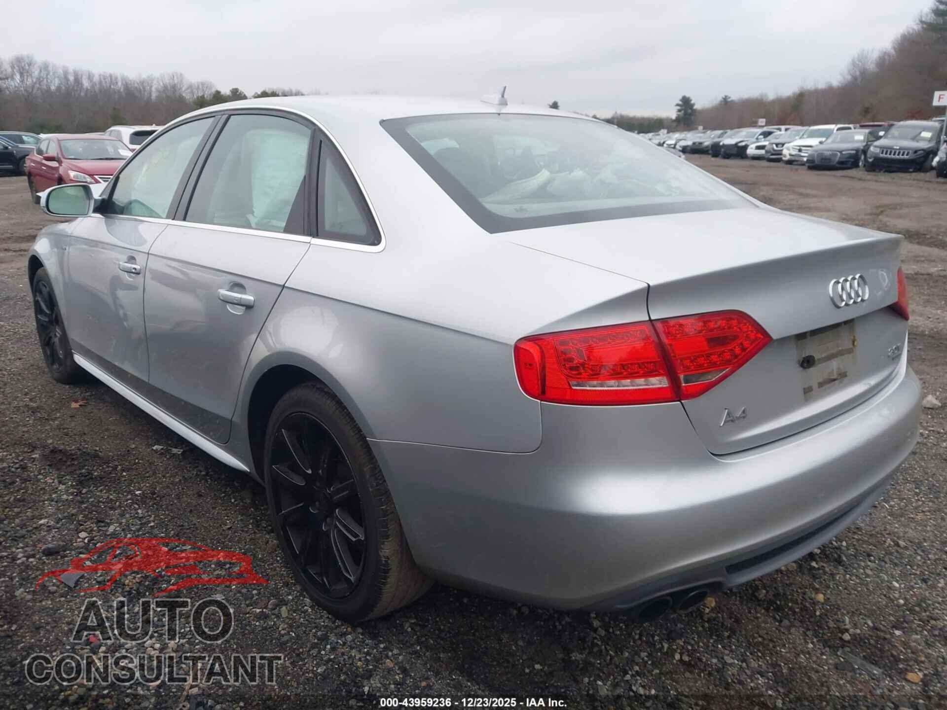 AUDI A4 2012 - WAUFFAFL9CA031212