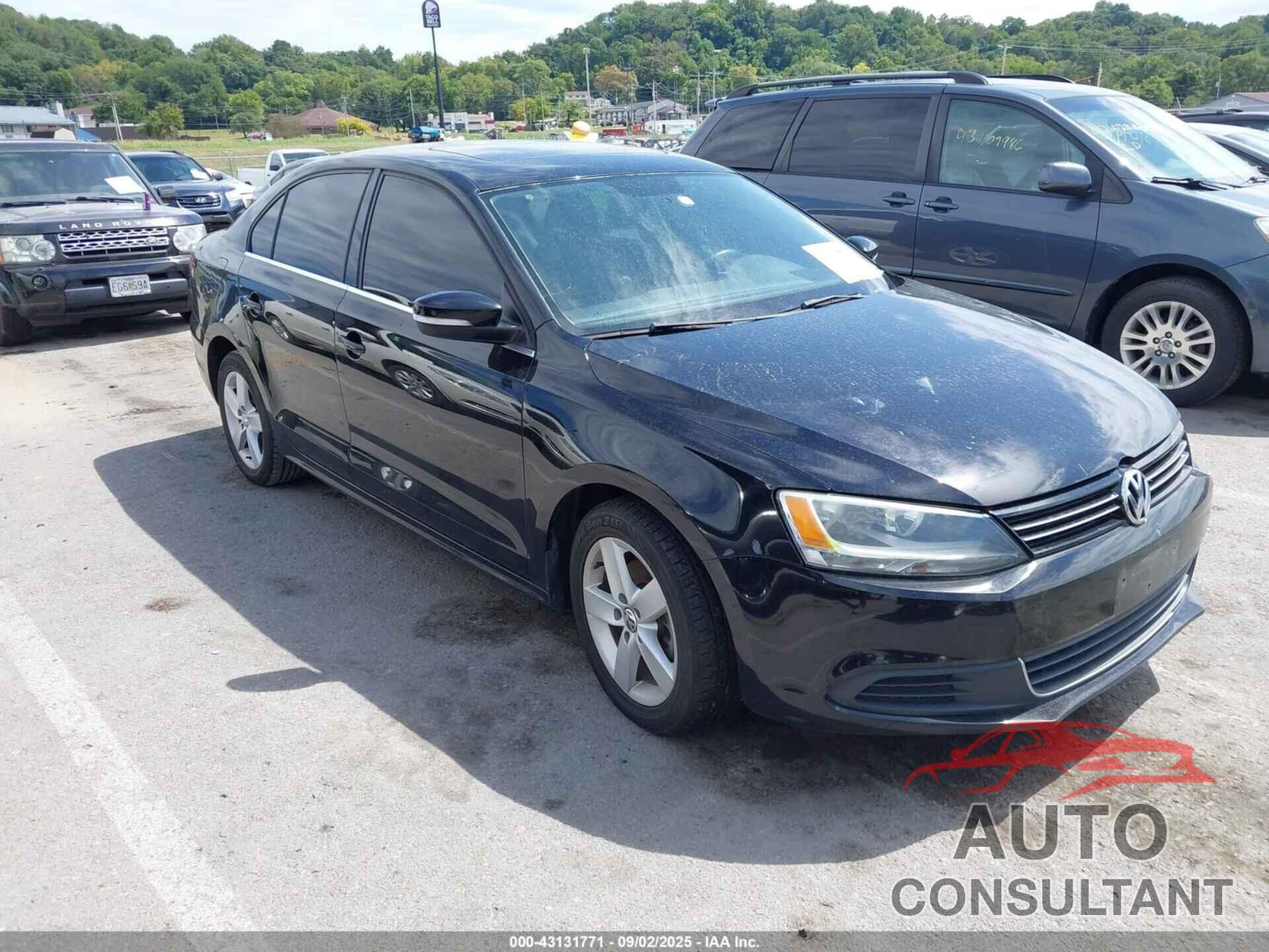 VOLKSWAGEN JETTA 2013 - 3VWLL7AJXDM243402