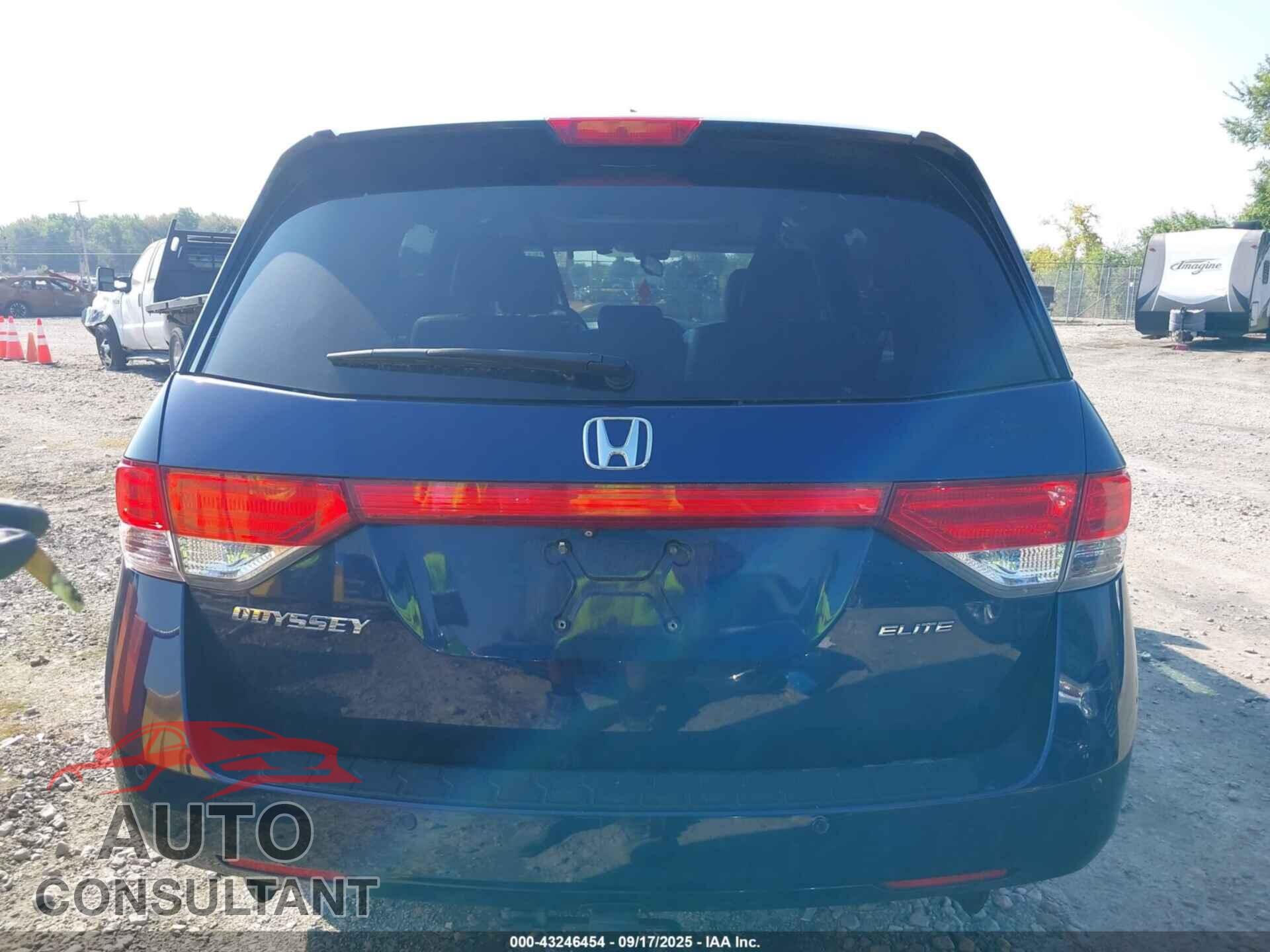 HONDA ODYSSEY 2015 - 5FNRL5H98FB080740