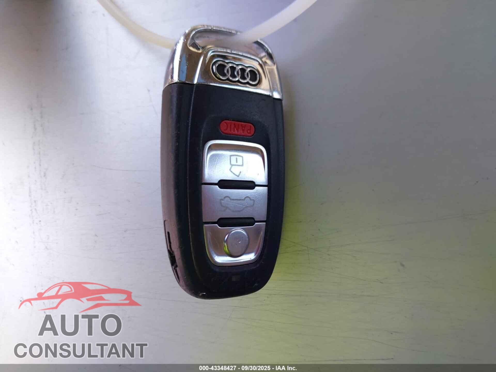 AUDI A4 2013 - WAUFFAFL9DN043645