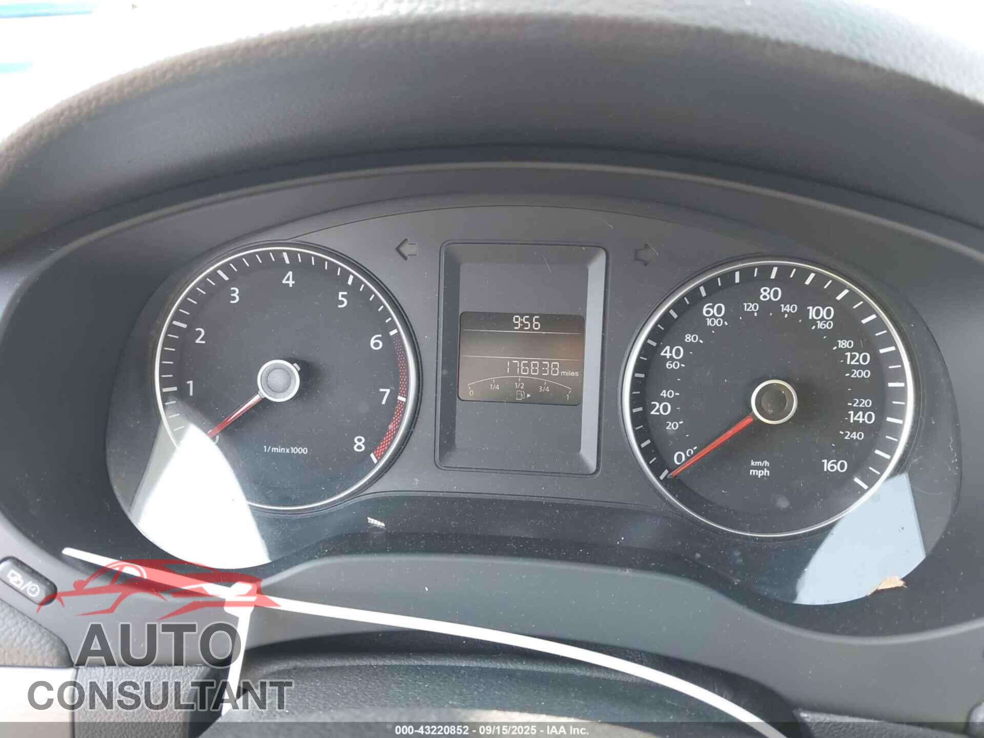 VOLKSWAGEN JETTA 2014 - 3VWL07AJ3EM213913