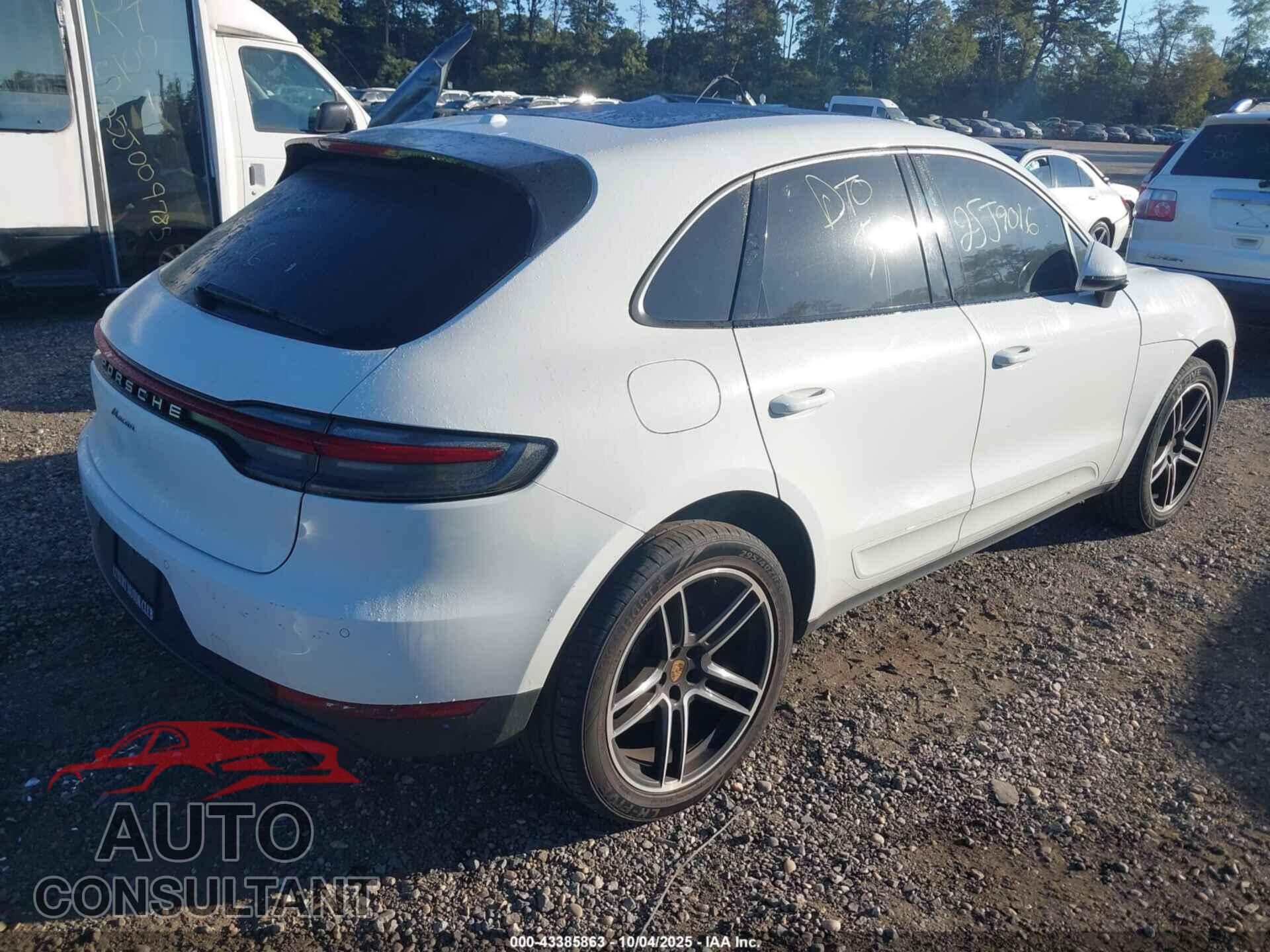 PORSCHE MACAN 2021 - WP1AA2A52MLB01082