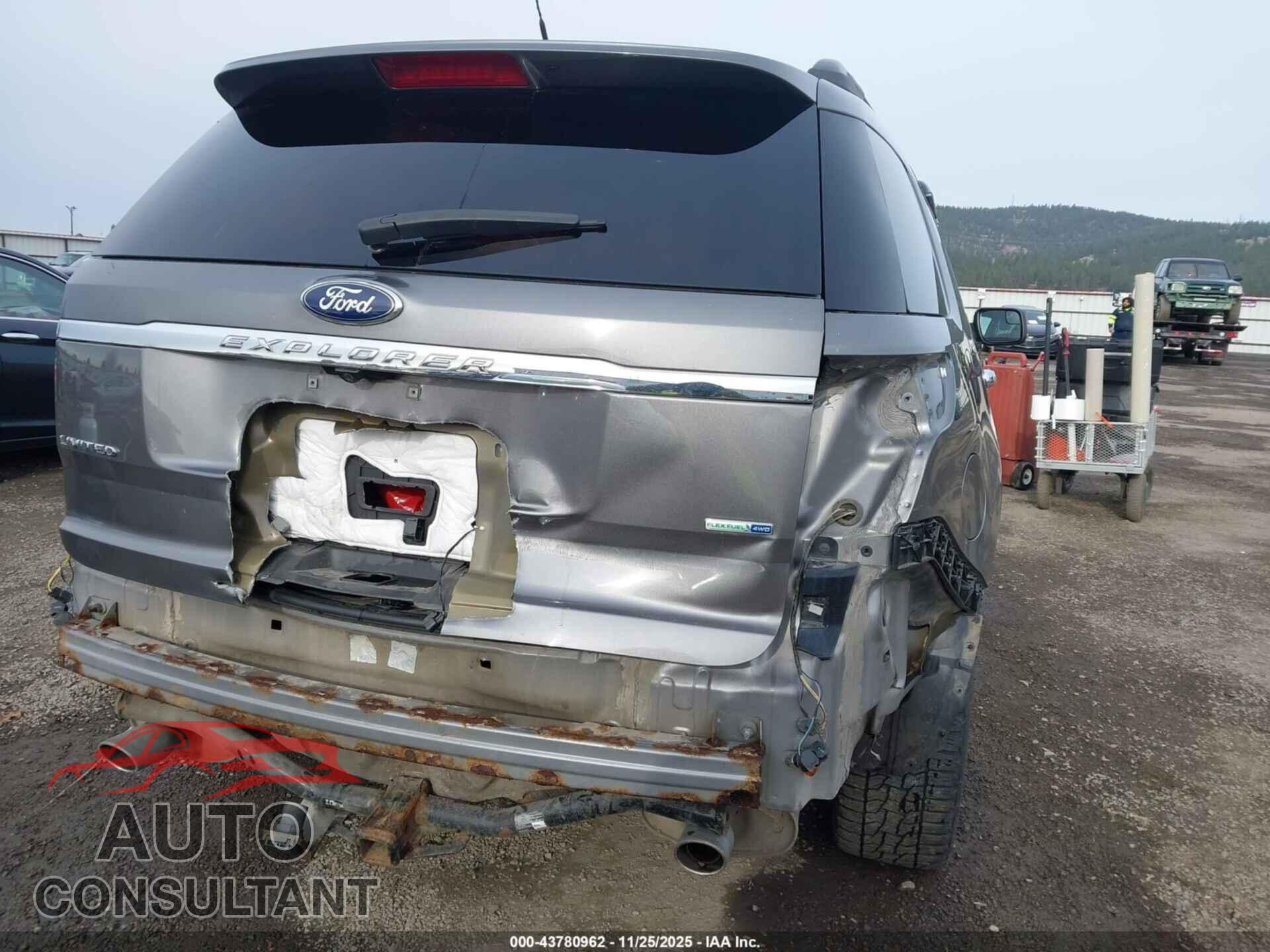 FORD EXPLORER 2013 - 1FM5K8F89DGA64770