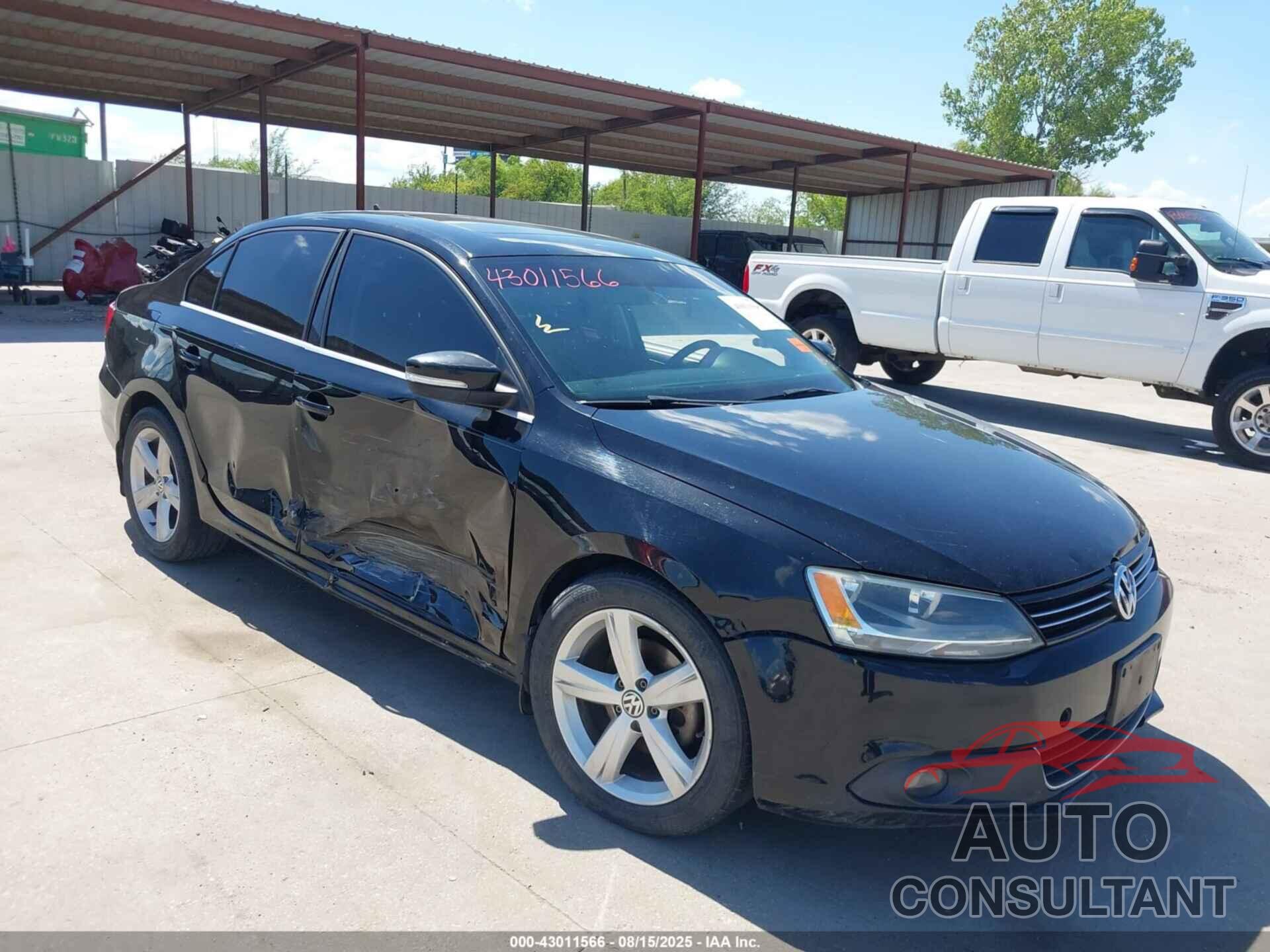 VOLKSWAGEN JETTA 2012 - 3VWLL7AJ0CM410008