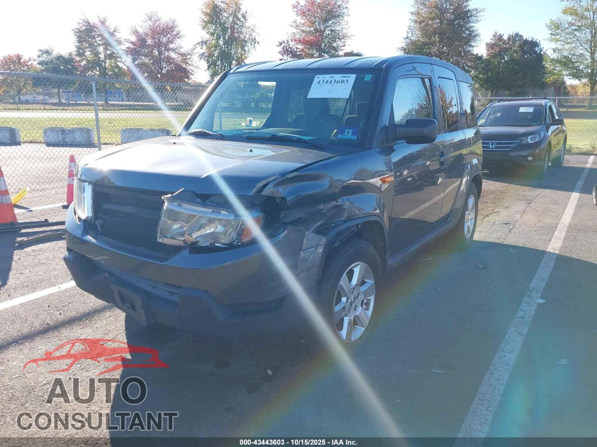 HONDA ELEMENT 2011 - 5J6YH2H75BL006056