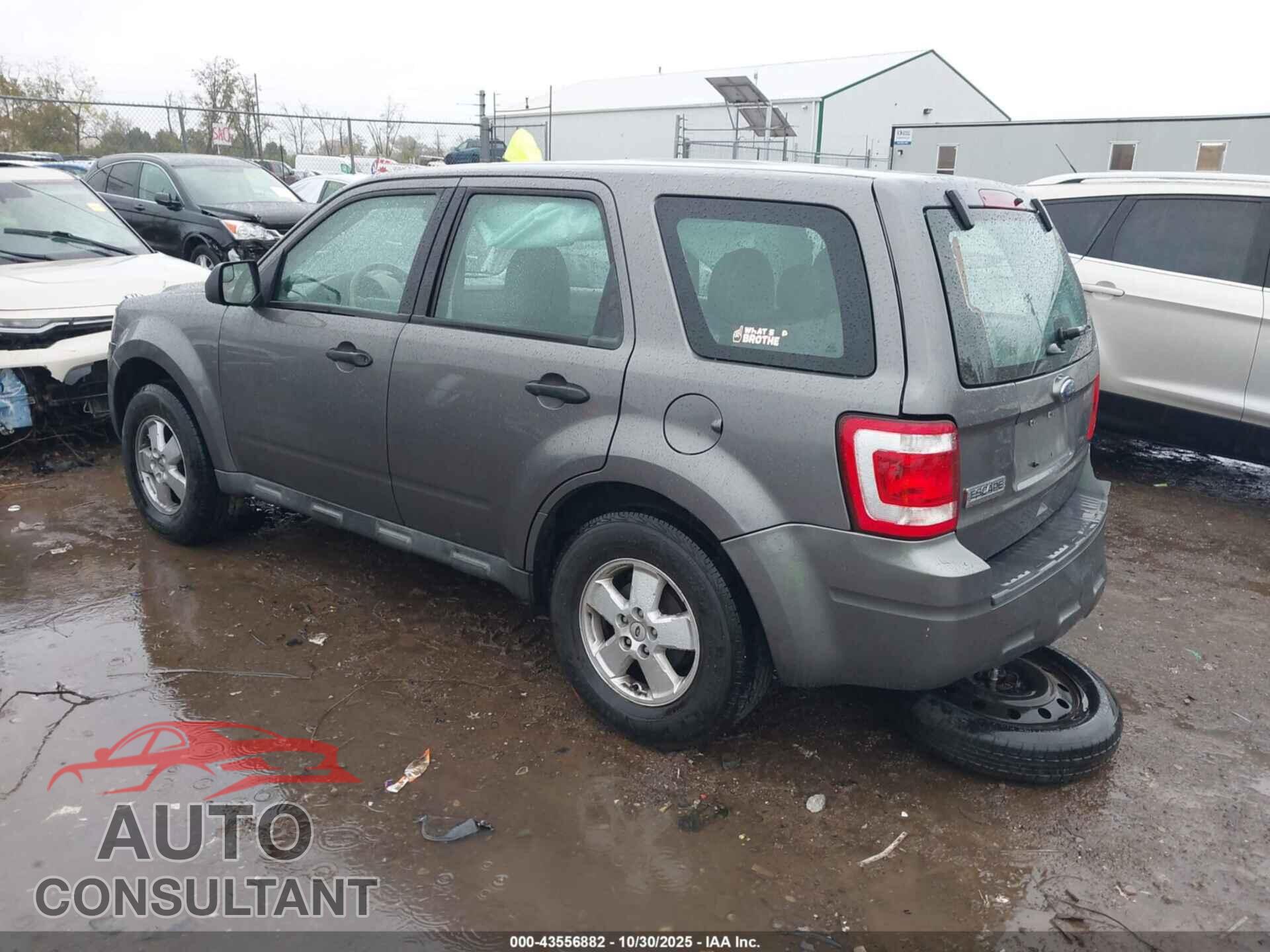FORD ESCAPE 2011 - 1FMCU0C78BKB96749