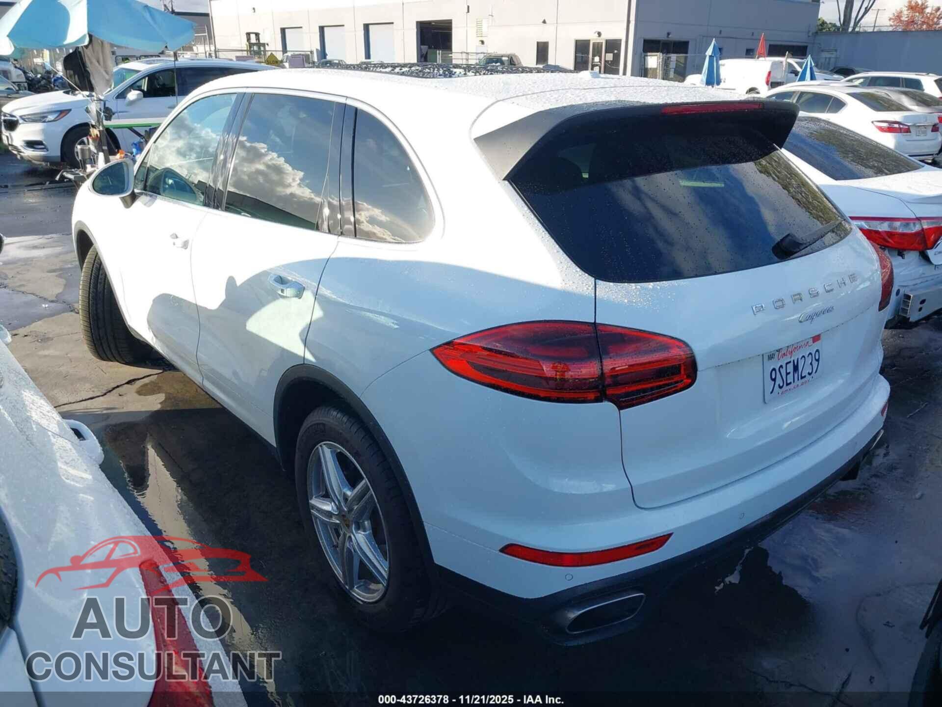PORSCHE CAYENNE 2016 - WP1AA2A25GLA03058