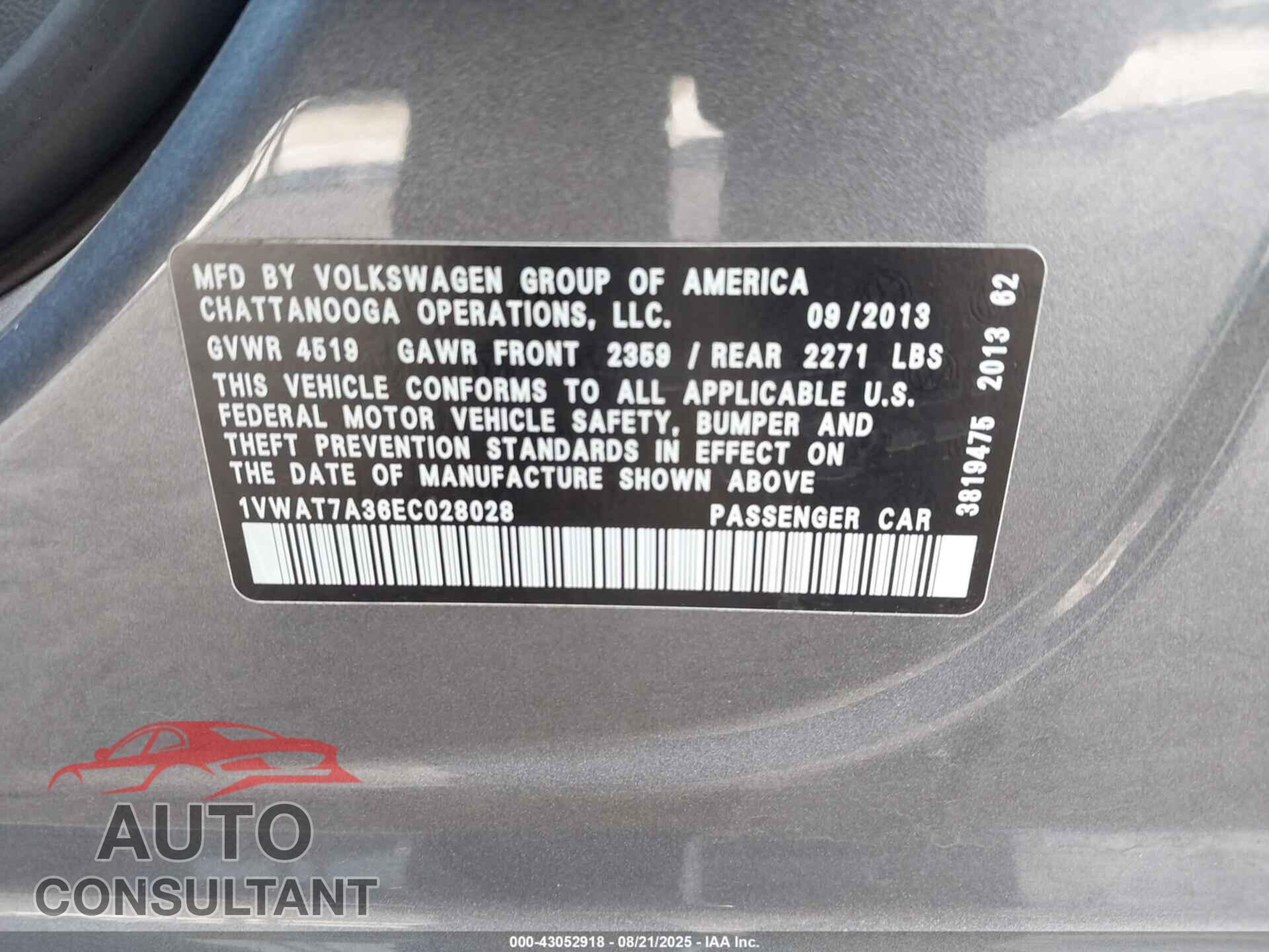 VOLKSWAGEN PASSAT 2014 - 1VWAT7A36EC028028
