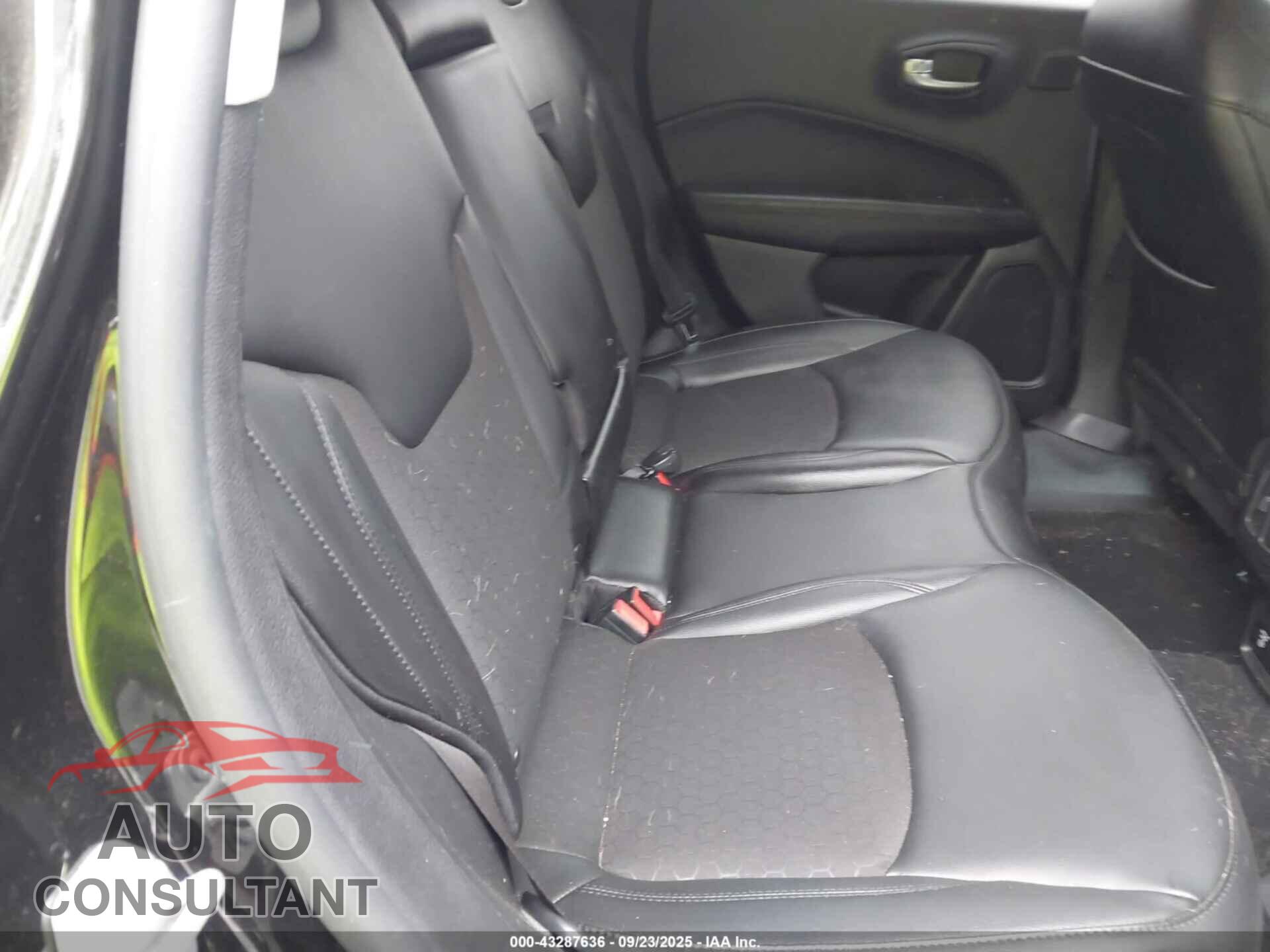 JEEP COMPASS 2021 - 3C4NJDBBXMT541493