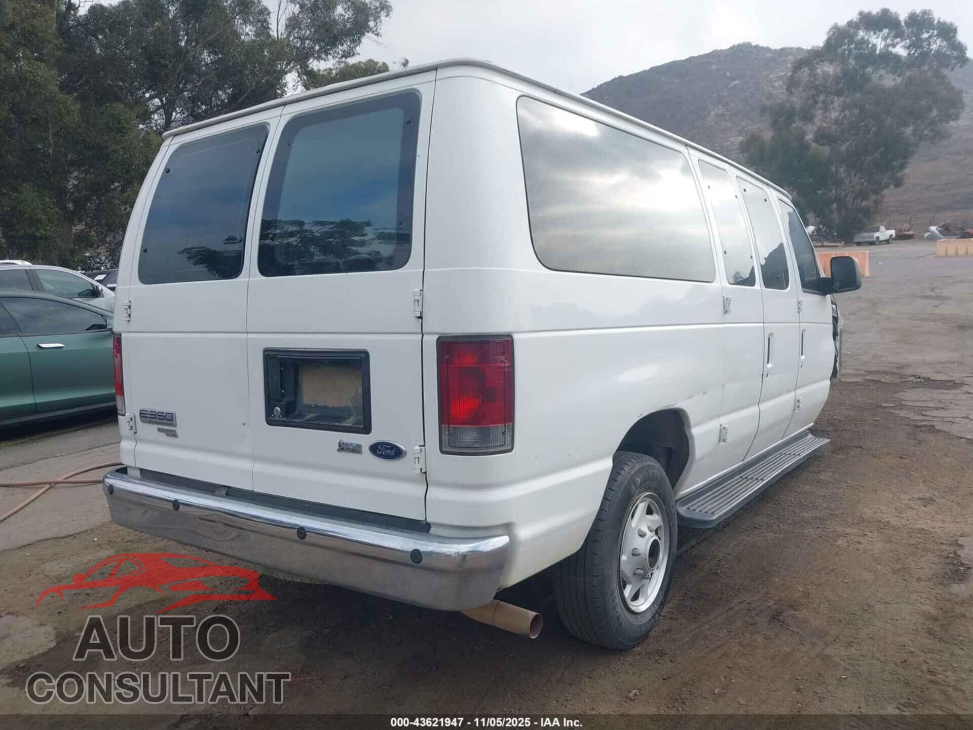 FORD E-350 SUPER DUTY 2009 - 1FBNE31L89DA54125