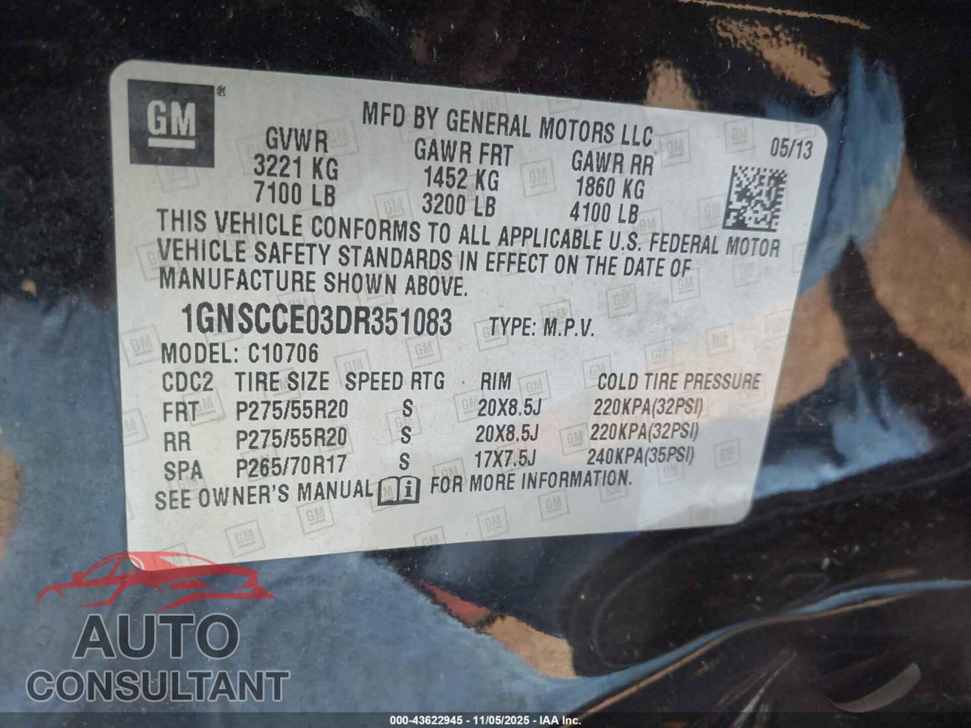 CHEVROLET TAHOE 2013 - 1GNSCCE03DR351083