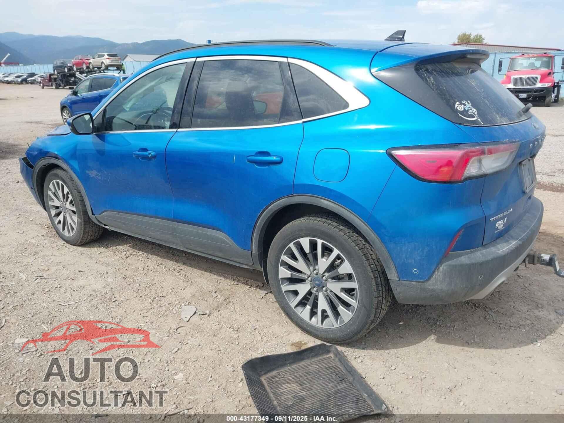 FORD ESCAPE 2020 - 1FMCU9J97LUA37025
