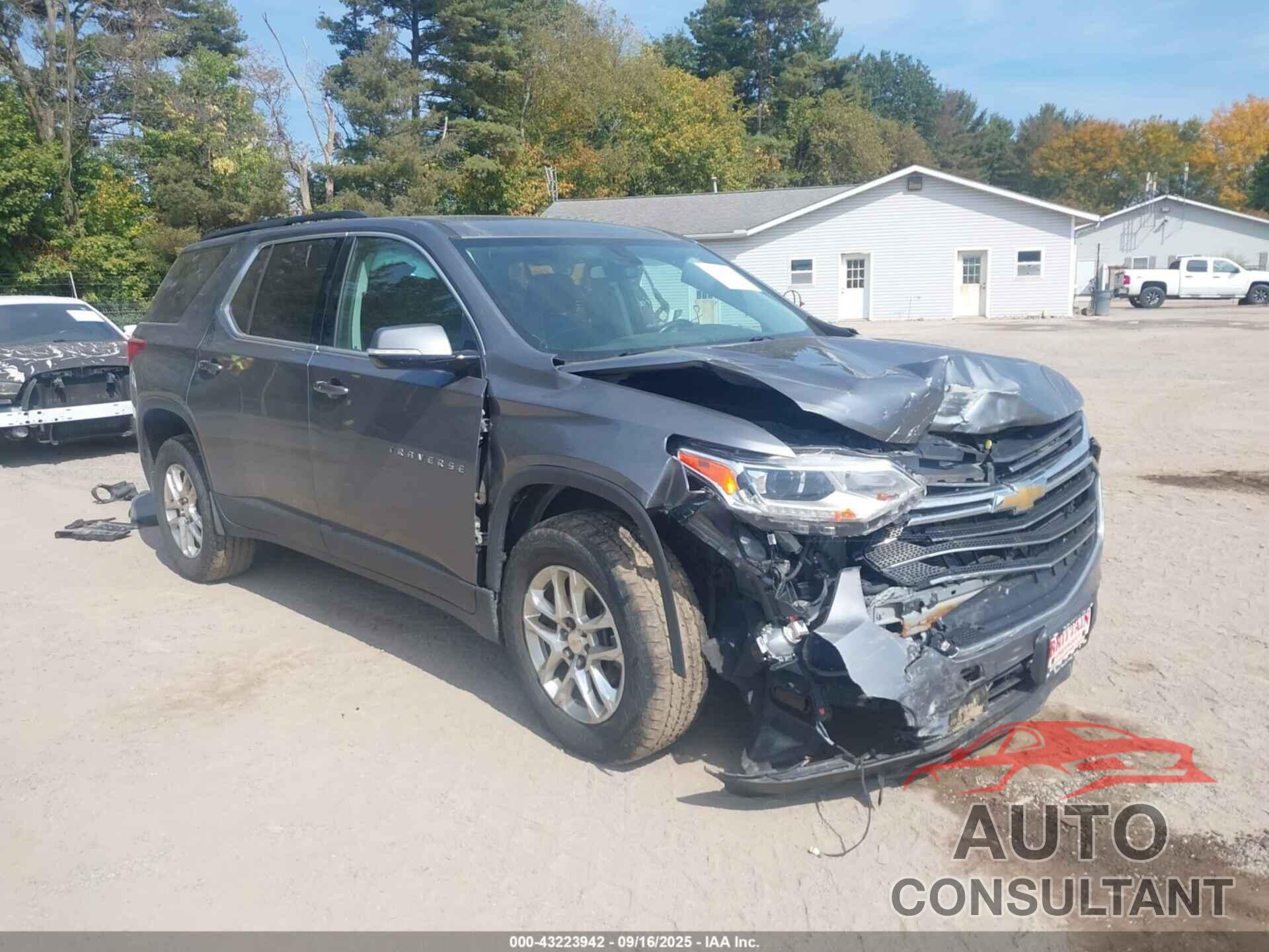 CHEVROLET TRAVERSE 2019 - 1GNEVGKW7KJ300169