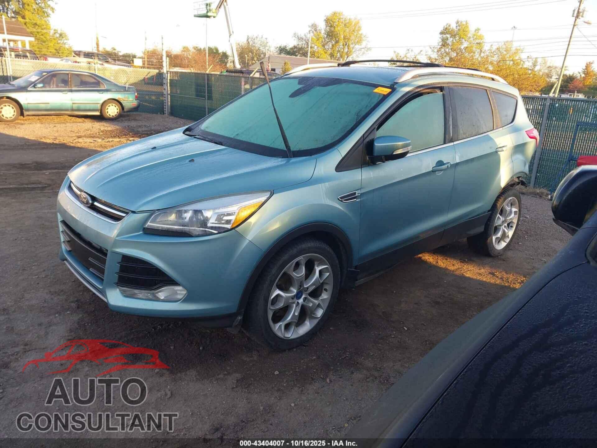 FORD ESCAPE 2013 - 1FMCU9J91DUC41305