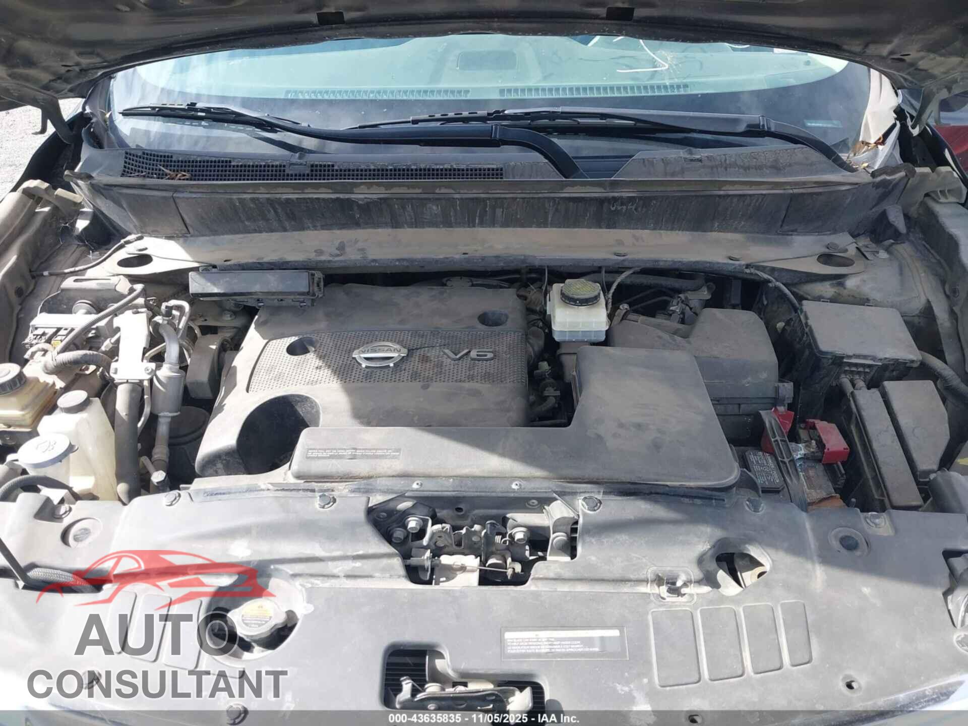 NISSAN PATHFINDER 2015 - 5N1AR2MN9FC711274