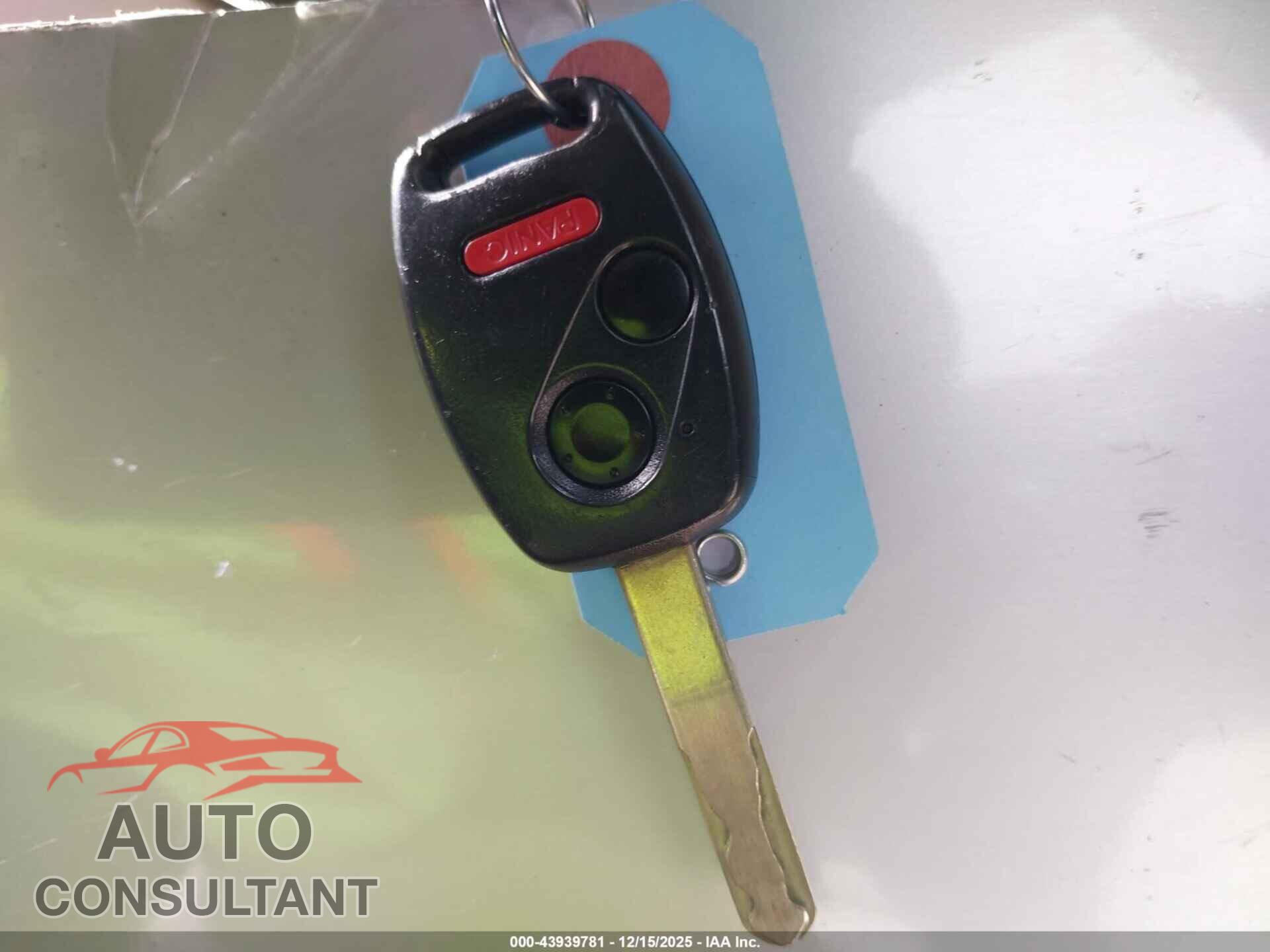 HONDA CIVIC 2011 - 19XFA1F50BE034207