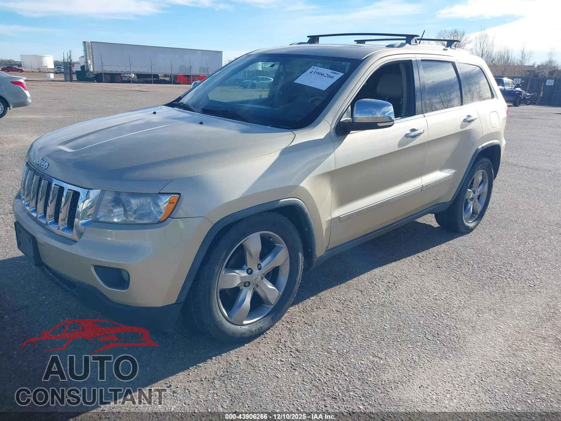 JEEP GRAND CHEROKEE 2012 - 1C4RJFCG5CC123795