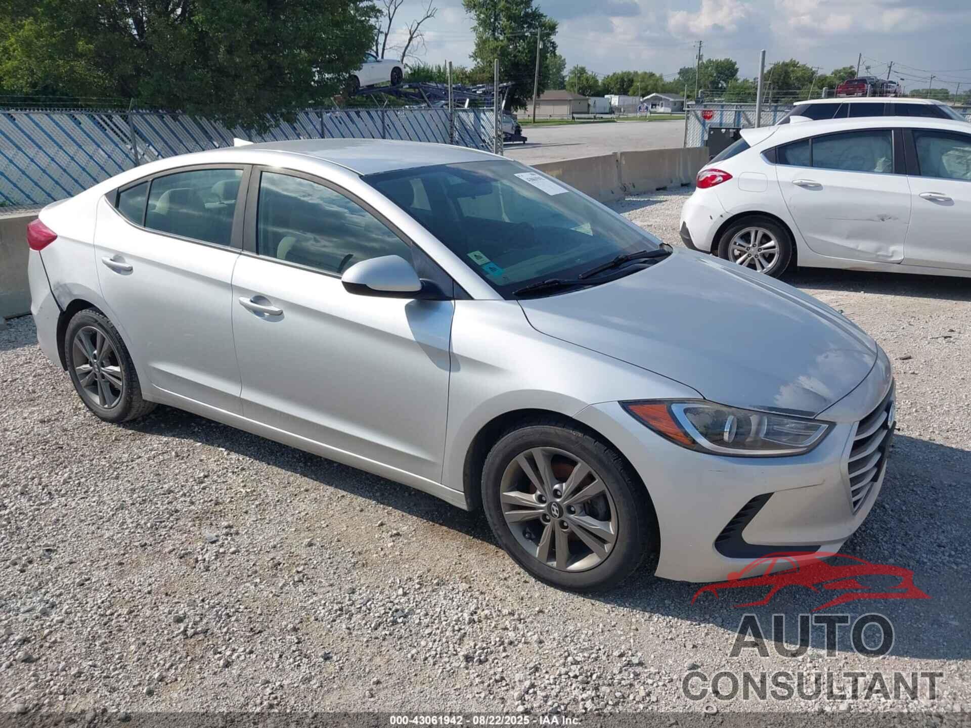 HYUNDAI ELANTRA 2018 - 5NPD84LF6JH240014