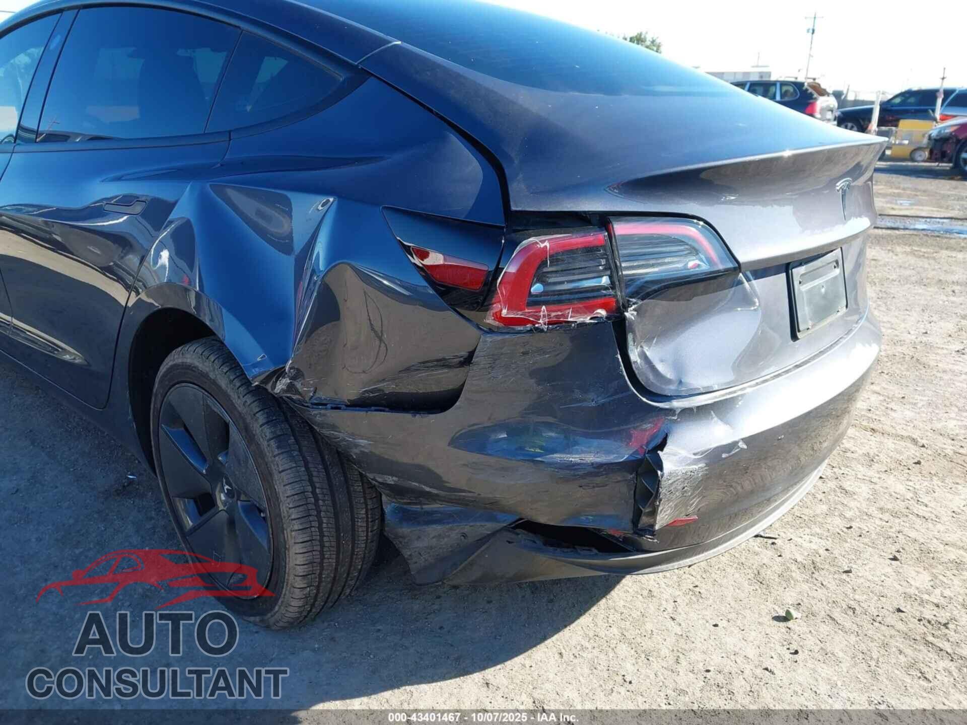 TESLA MODEL 3 2023 - 5YJ3E1EA0PF667281