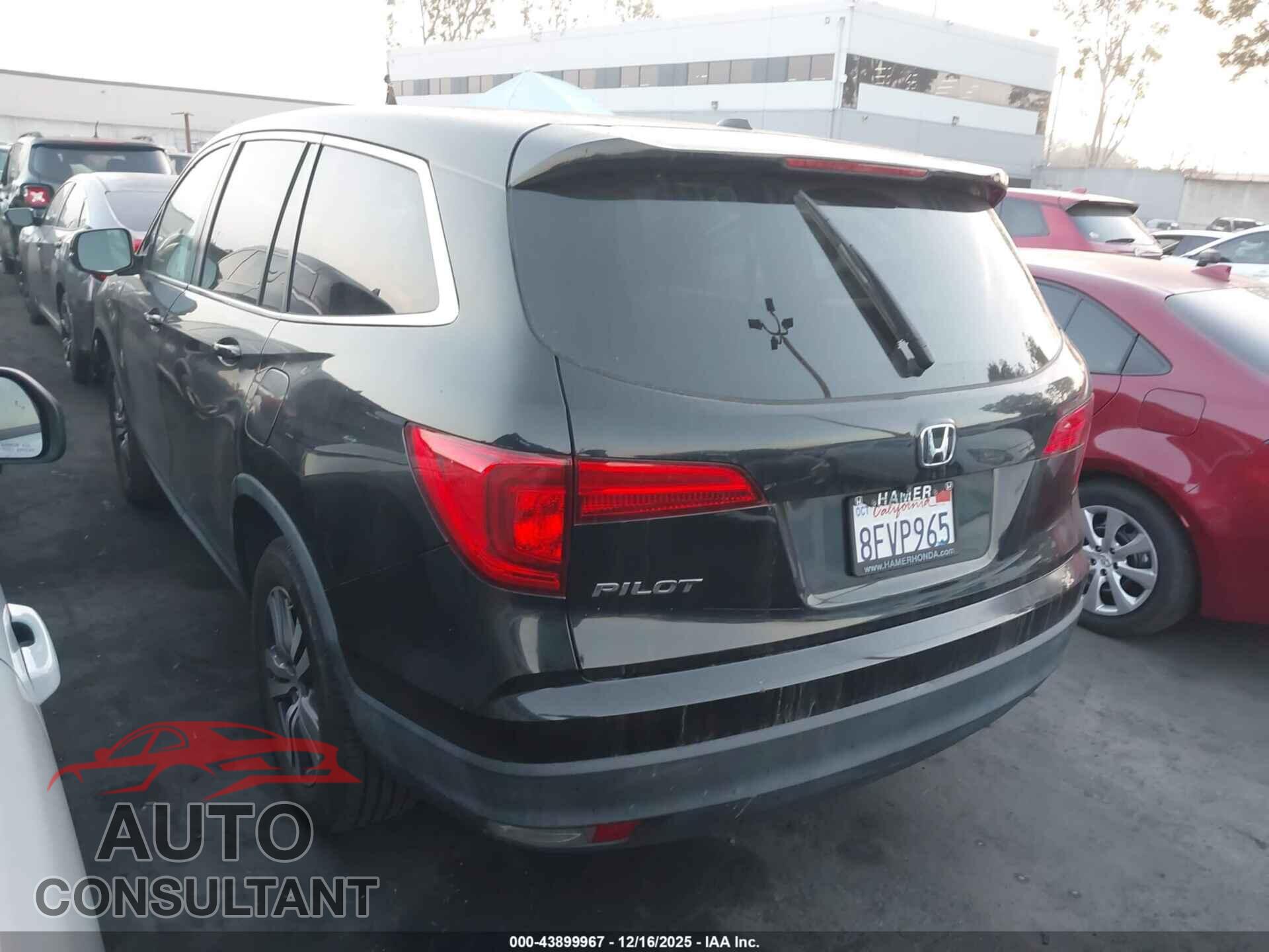 HONDA PILOT 2018 - 5FNYF5H58JB033359