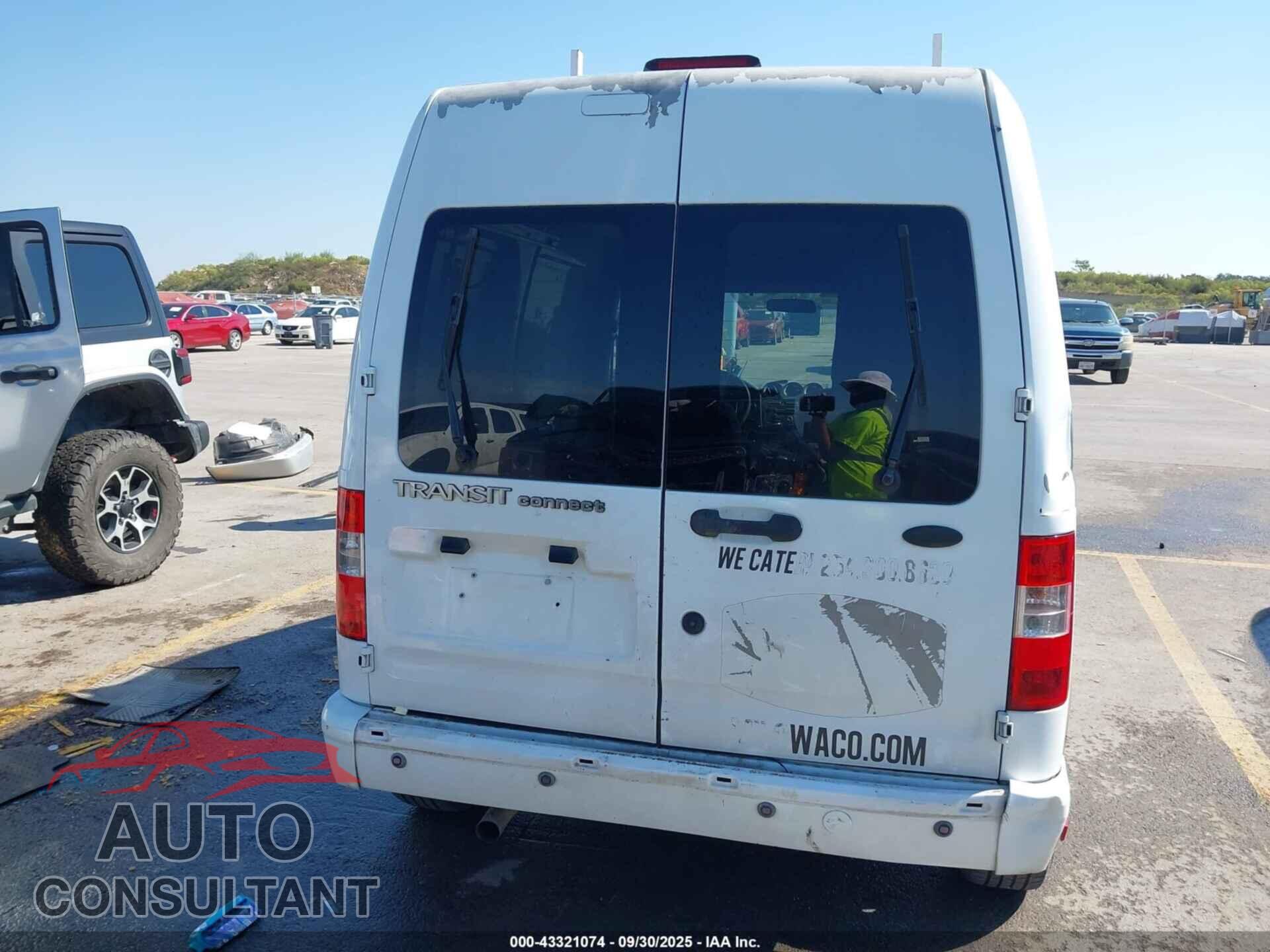 FORD TRANSIT CONNECT 2010 - NM0LS7DN2AT013982