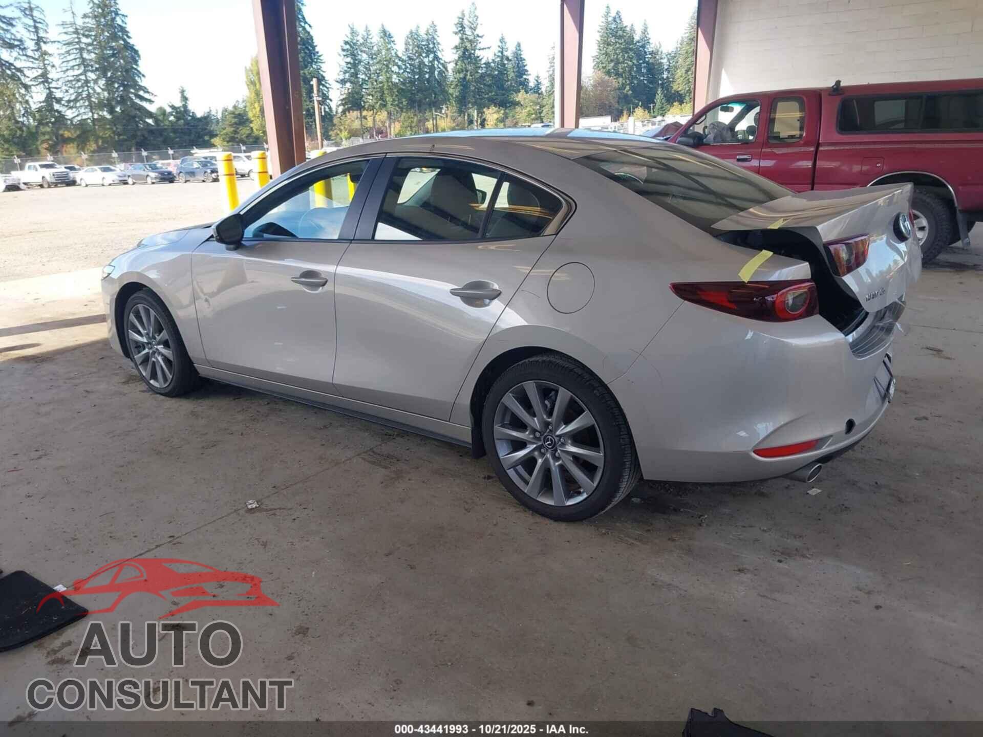 MAZDA MAZDA3 2023 - 3MZBPACM8PM368357
