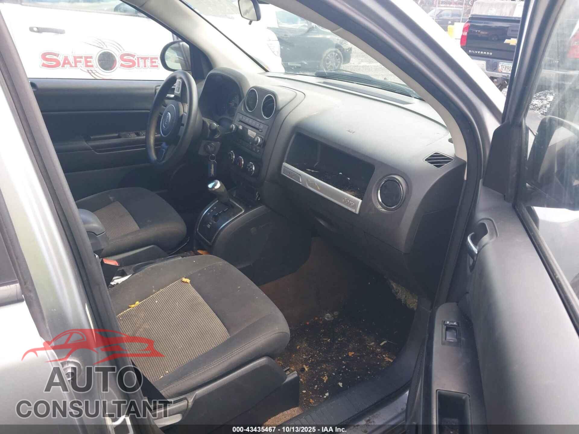 JEEP COMPASS 2014 - 1C4NJCBA4ED843578
