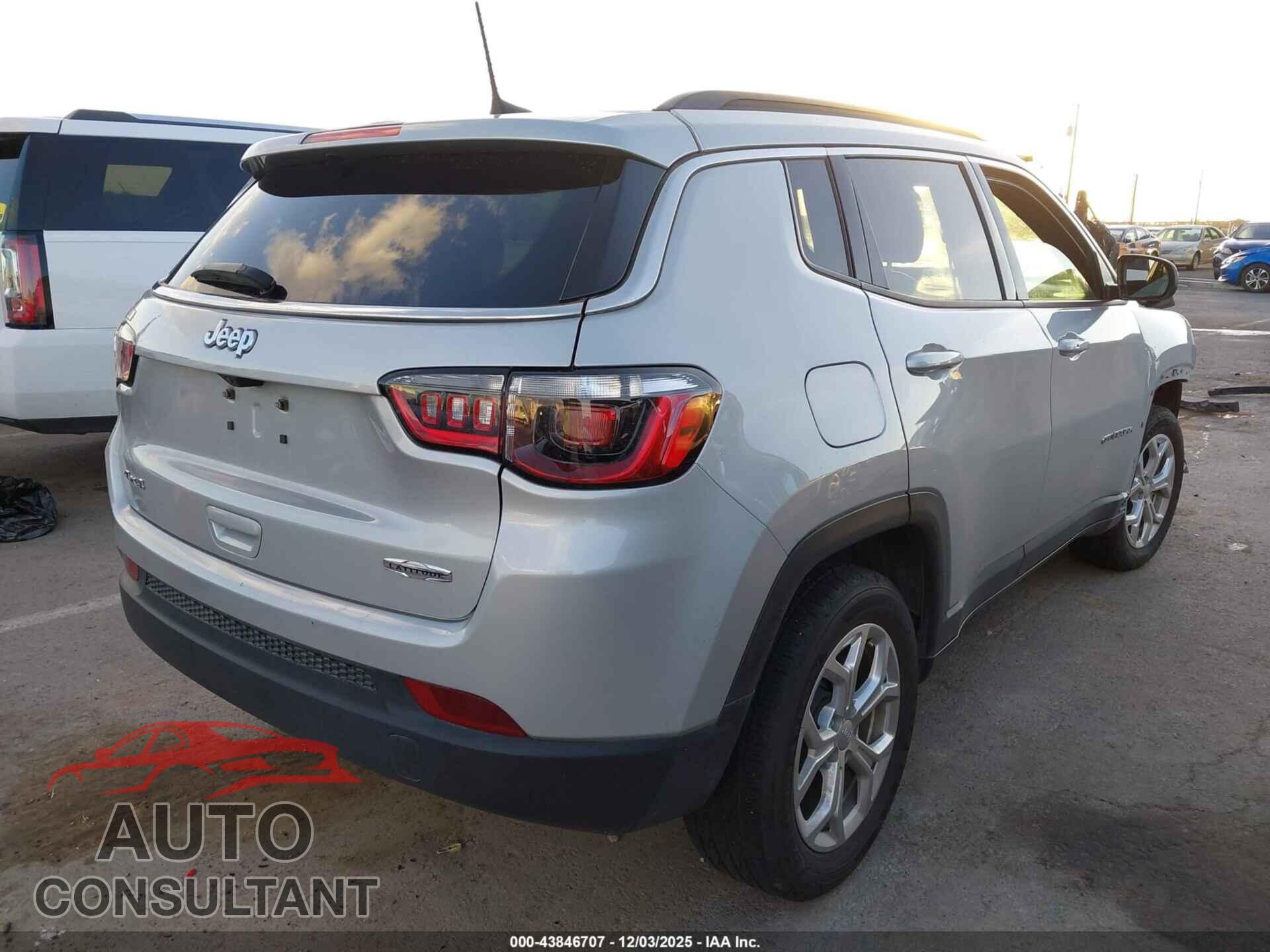 JEEP COMPASS 2024 - 3C4NJDBN8RT163983