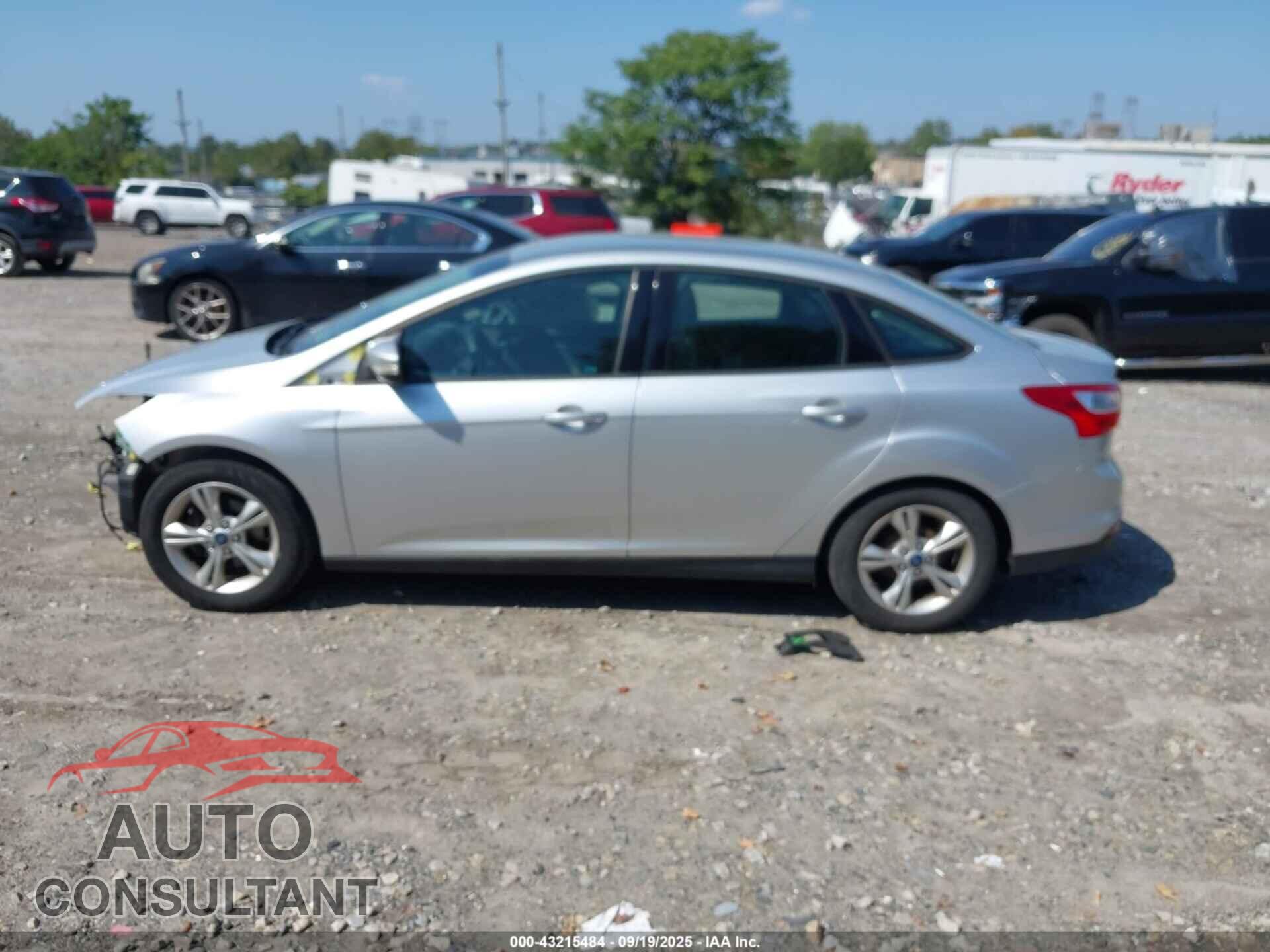 FORD FOCUS 2014 - 1FADP3F2XEL114476