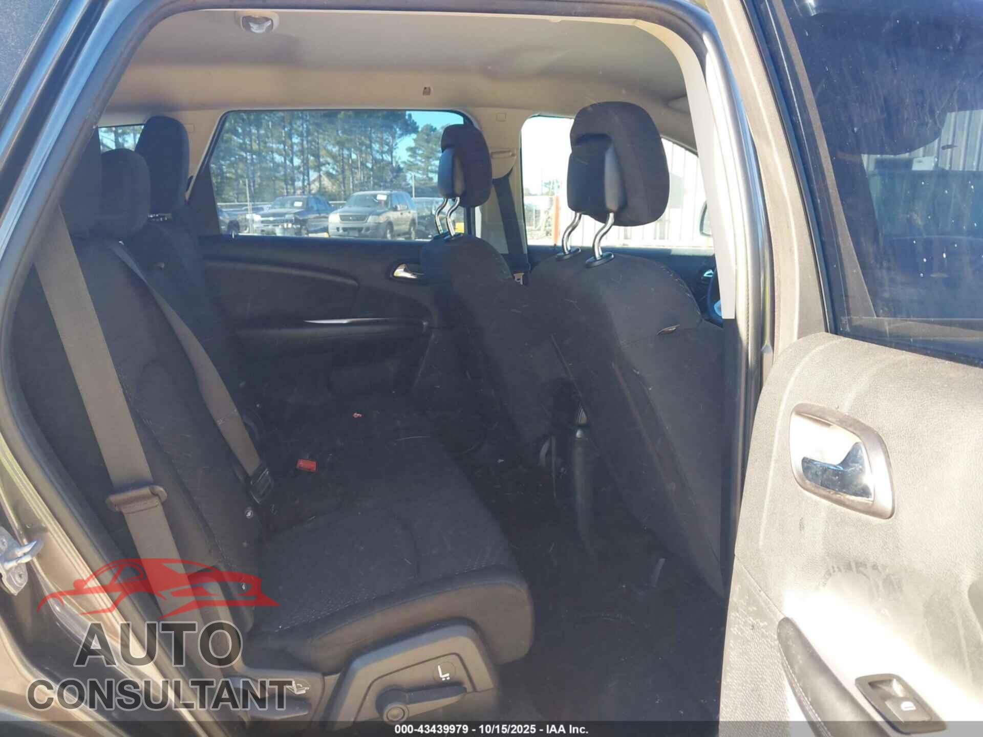 DODGE JOURNEY 2015 - 3C4PDCAB6FT699702