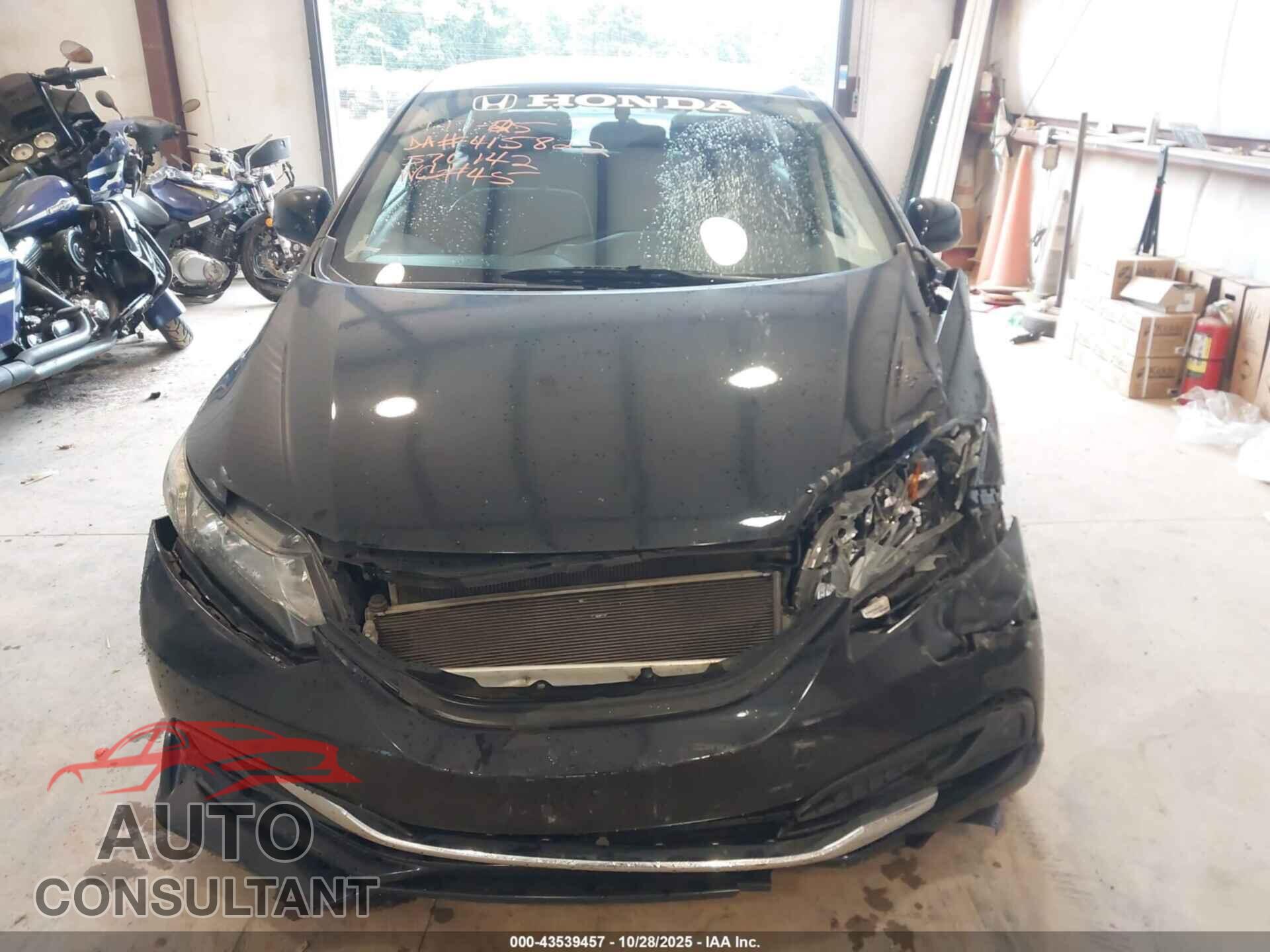 HONDA CIVIC 2013 - 2HGFB2F57DH576142